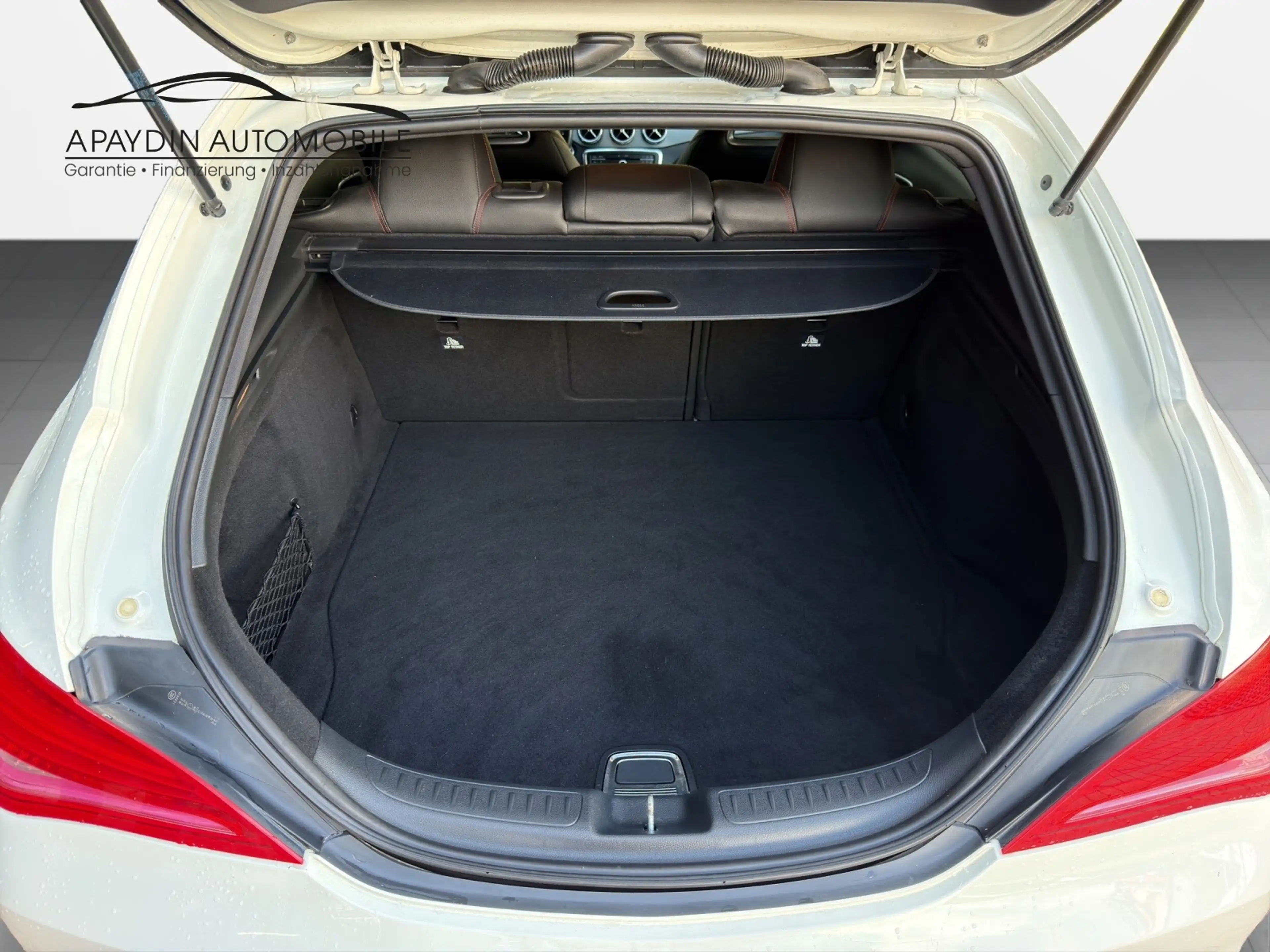 Mercedes-Benz CLA 180 AMG-Line XENON/NAVI/KLIMAAUT./R-KAMERA/SHZ/TEMPOMAT — photo 10