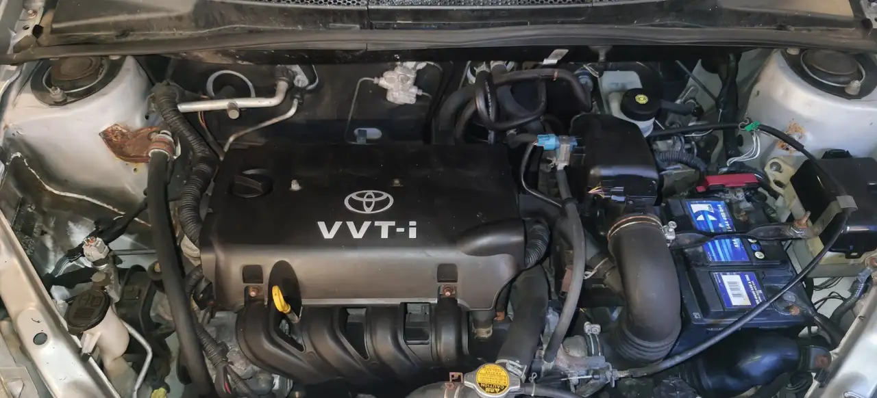 Toyota Yaris Nieuwe APK tot 22 sept 2027 1.3-16V VVT-i Luna, foto 5