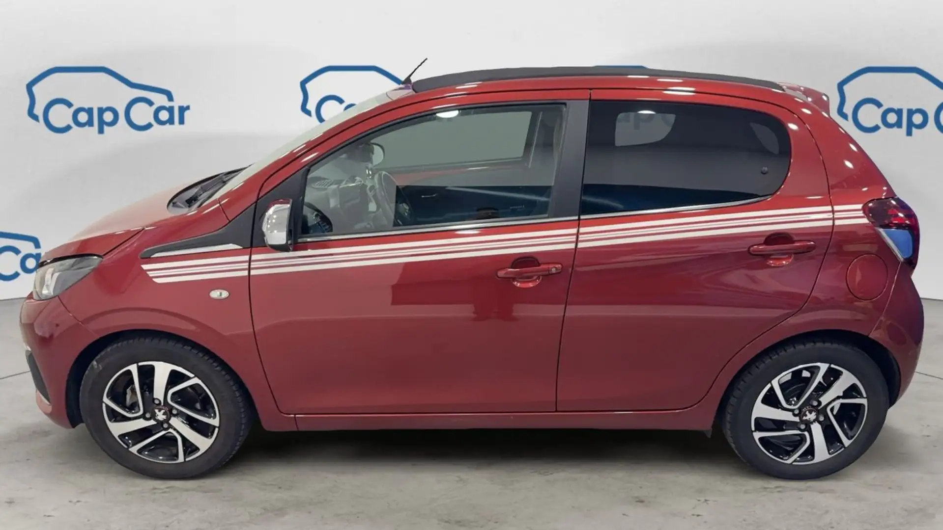 Peugeot 108 1.0 VTi 72 Collection - Toit ouvrant Rouge - 2