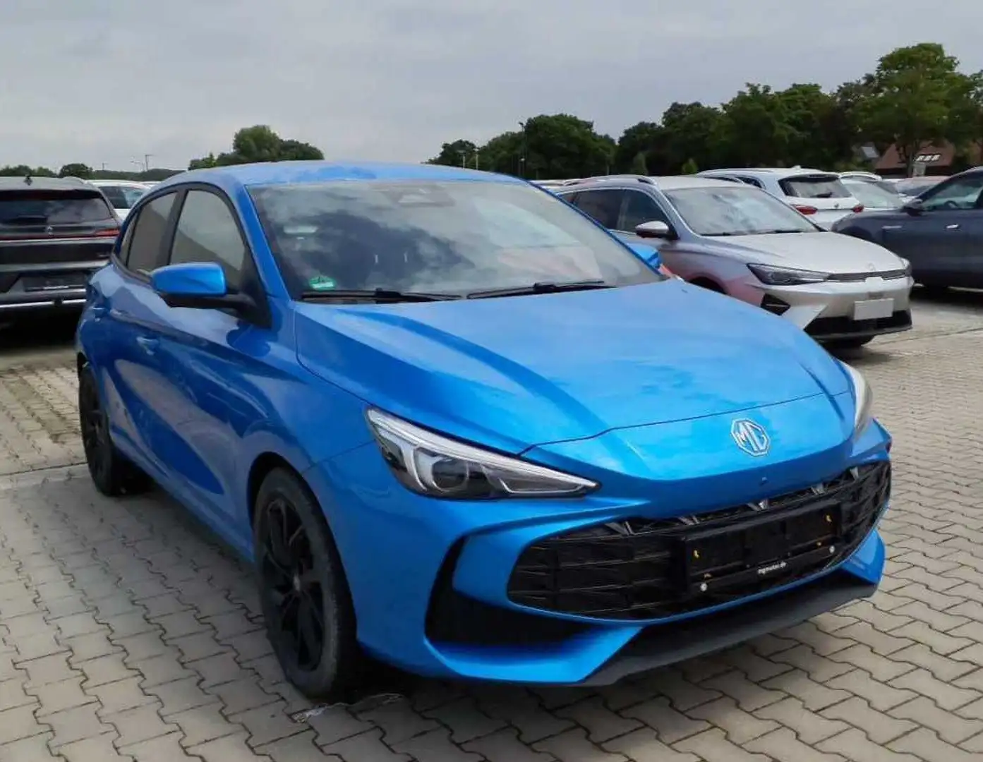MG MG3 Luxury Hybrid+-Klima-Navi-Leder-Kamera-ACC-SH-17" Blau - 1
