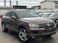 Volkswagen Touareg 3.0 V6 TDI "NAVI+LED+AHK+LEDER+4XSHZ" Braun - thumbnail 1