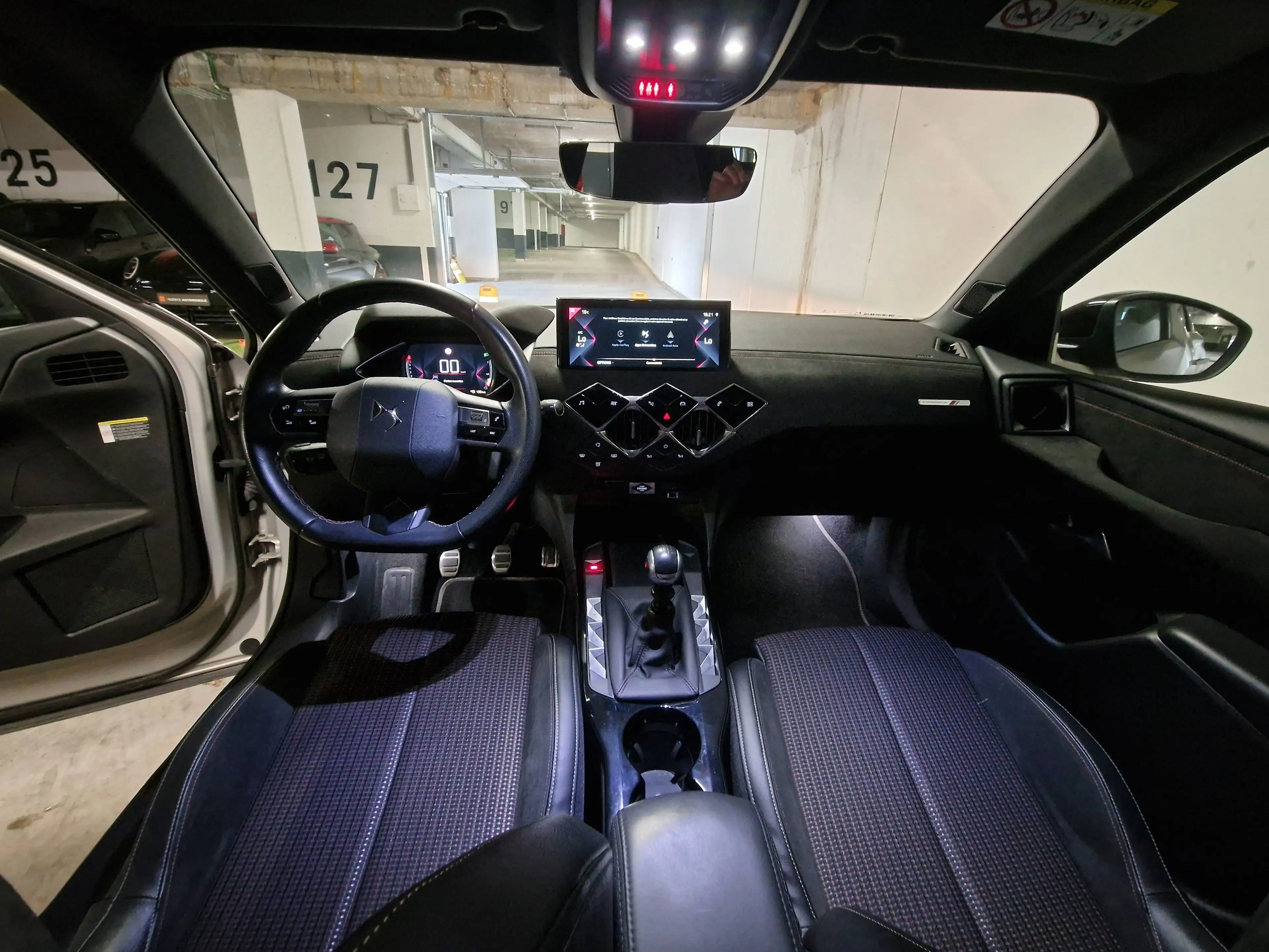 DS Automobiles DS 3 Crossback Performance Line -Garantie 12M — photo 8