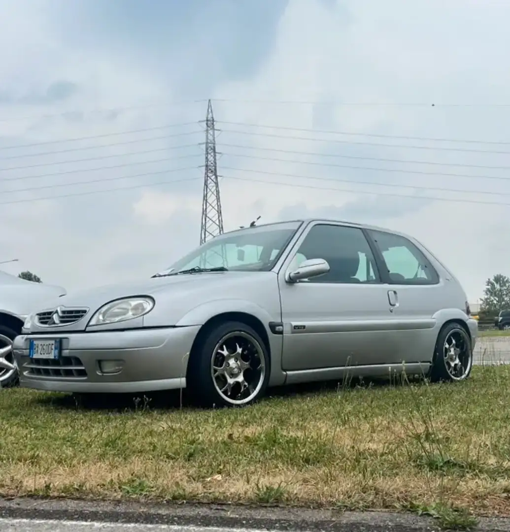 Citroen SAXO 3p 1.6 Vts 98cv - 2