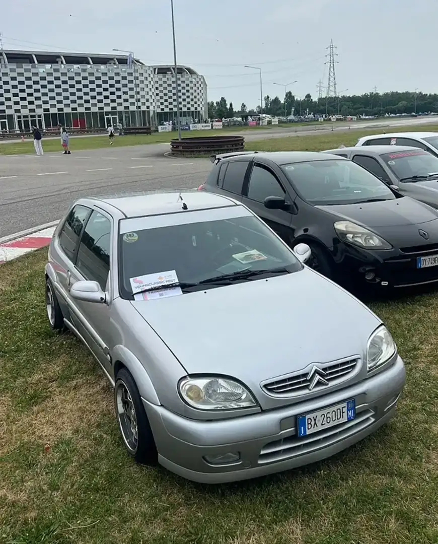 Citroen SAXO 3p 1.6 Vts 98cv - 1