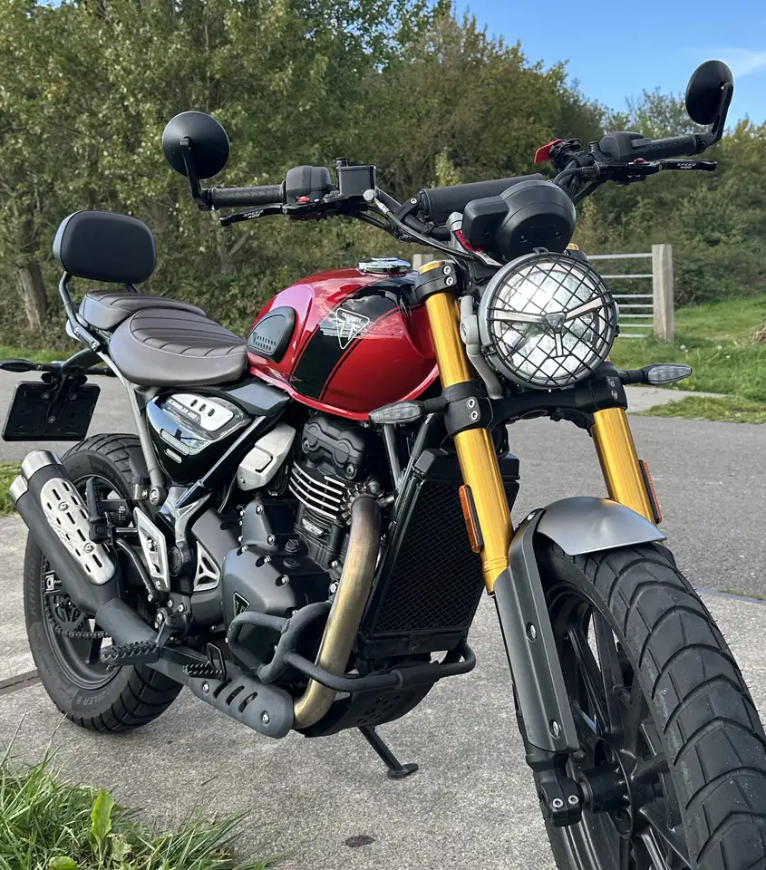 Triumph Scrambler 400 X