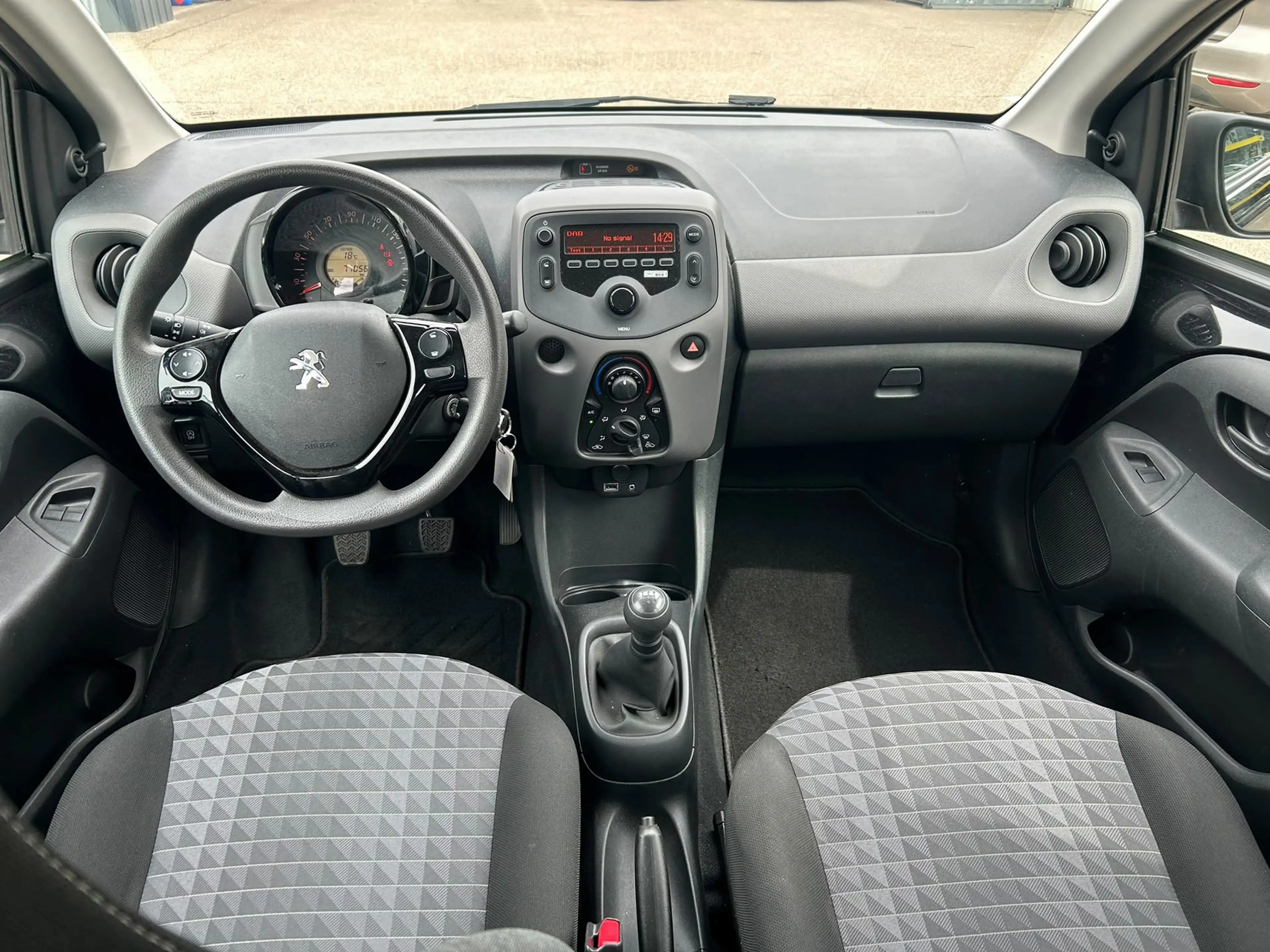 Peugeot 108 - 1.0 e-VTi Active I Airco I Bluetooth I 1 Jaar ga — photo 9