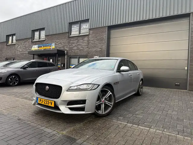 Jaguar XF 2.0d Portfolio | 2E EIGENAAR | 12MND GARANTIE | DE
