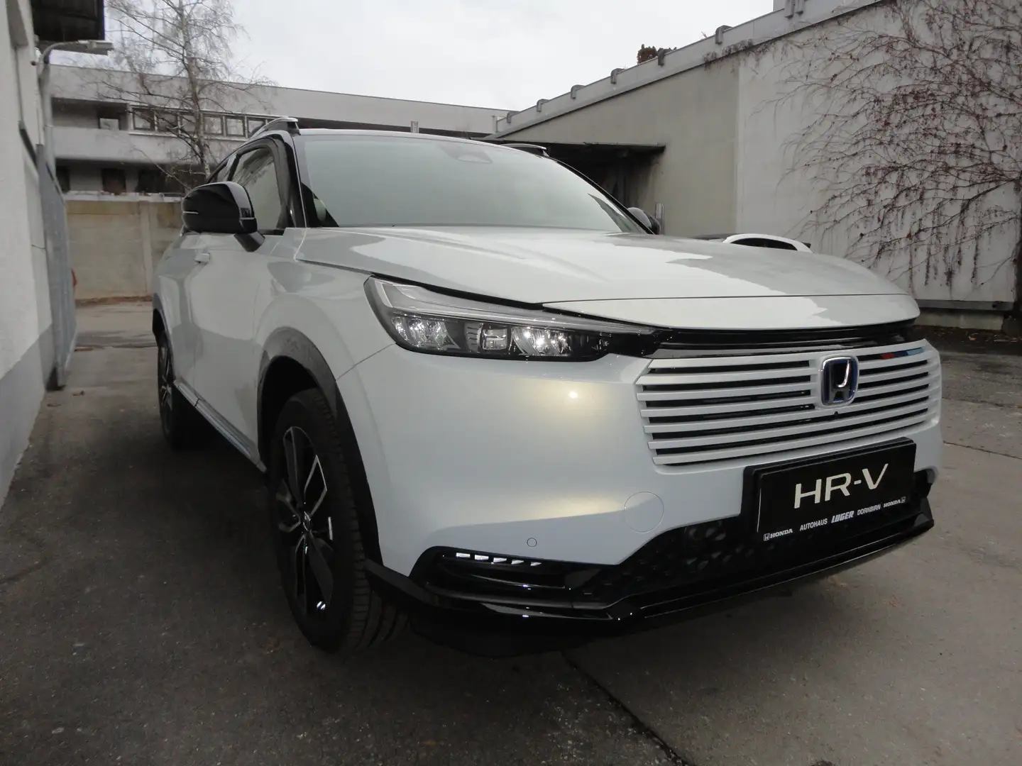 Honda HR-V HR-V 1,5 i-MMD Hybrid Advance Style Aut. Weiß - 2