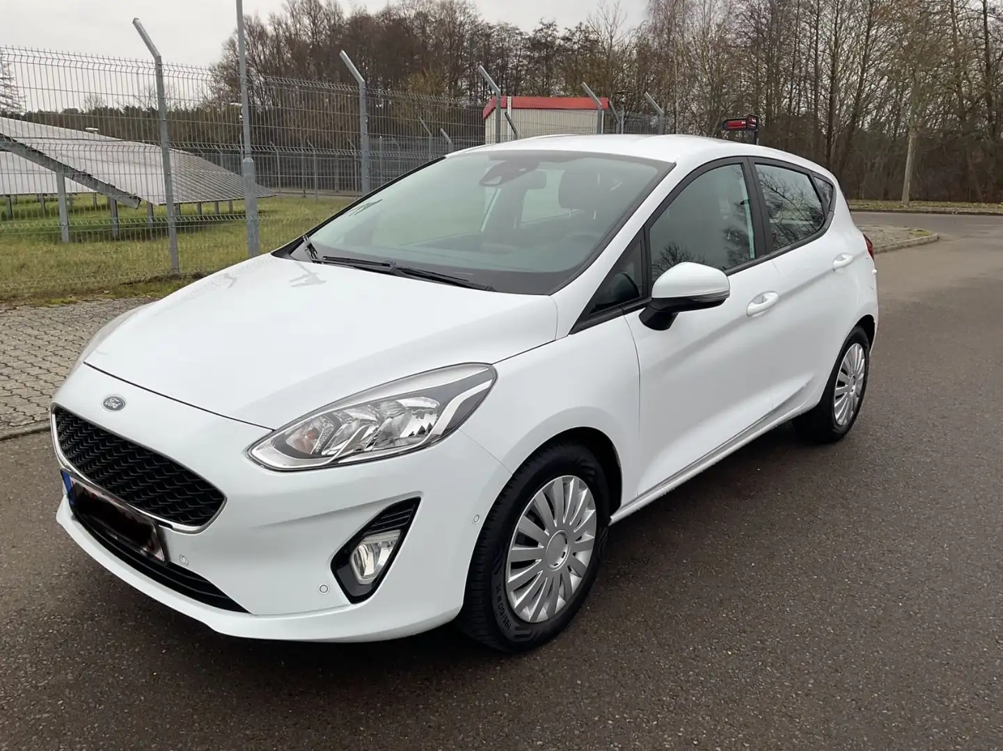 Ford Fiesta Cool & Connect,1 Hand Weiß - 2