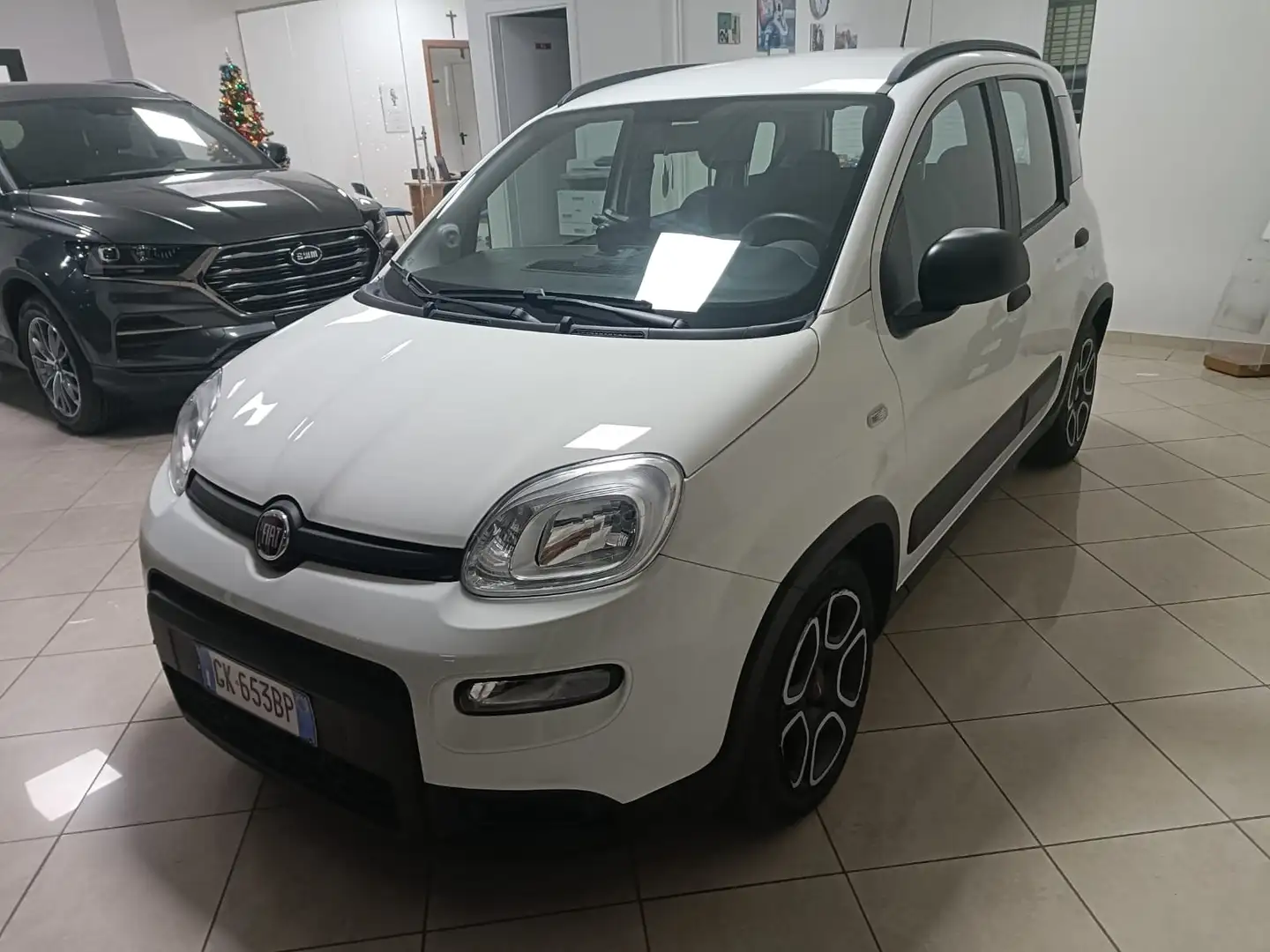 Fiat Panda Panda 1.0 hybrid 70cv City Cross Bianco - 2