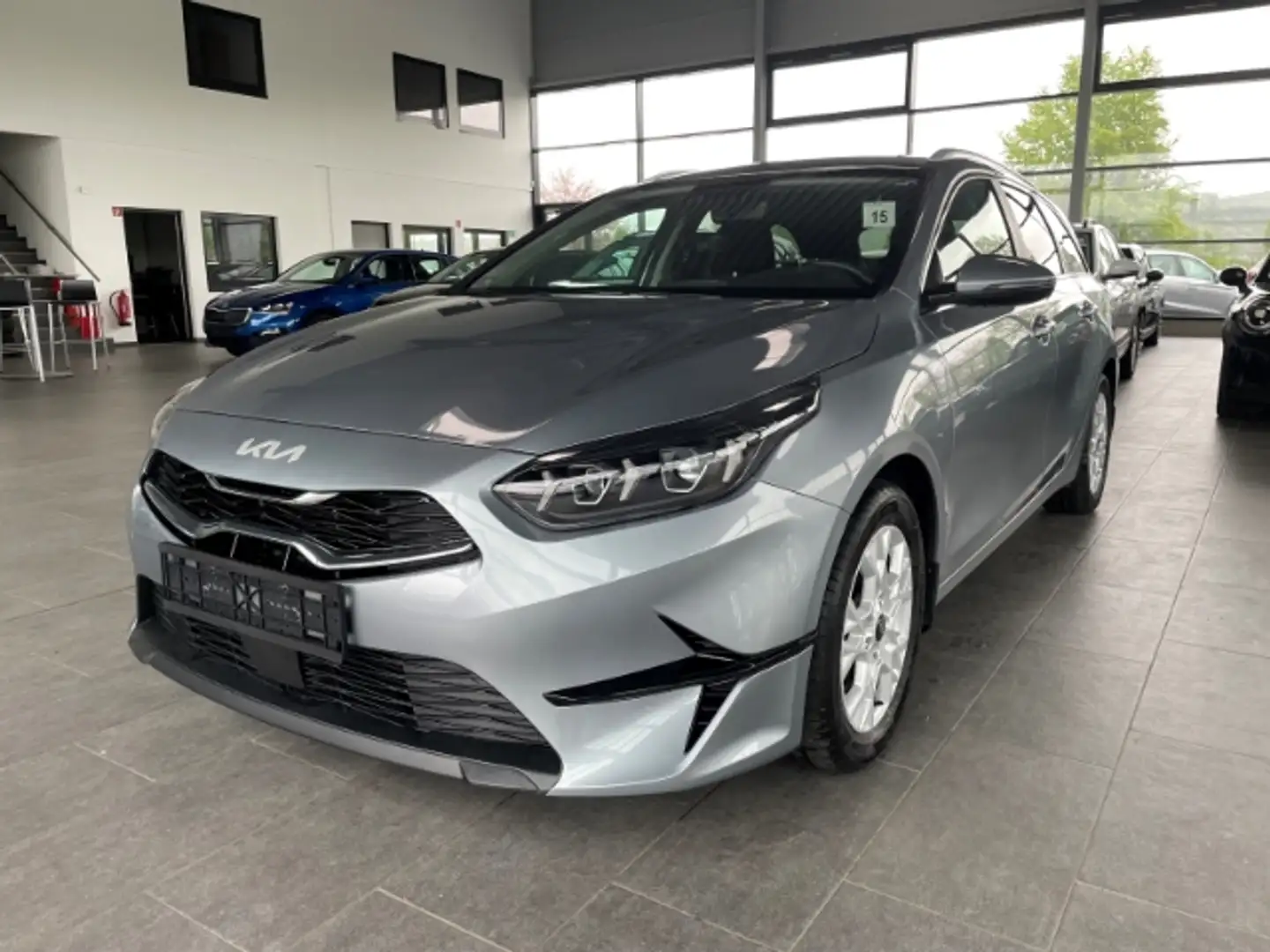 Kia Ceed SW / cee'd SW 1.5 LED Kamera ACC APP Connect SitzHZG Totwinkelas Zilver - 1