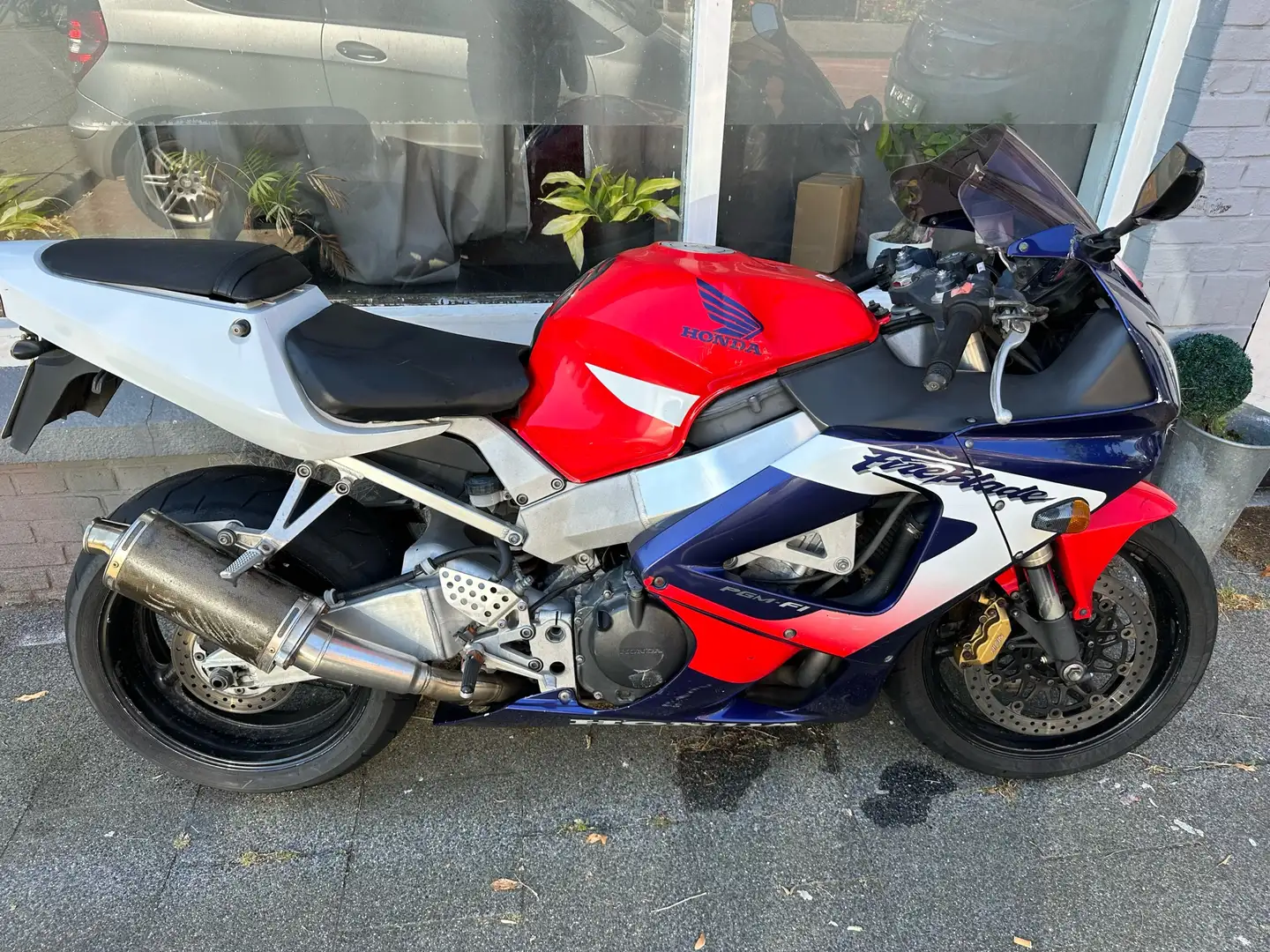 Honda CBR 900 honda cbr929 rr fireblade - 1