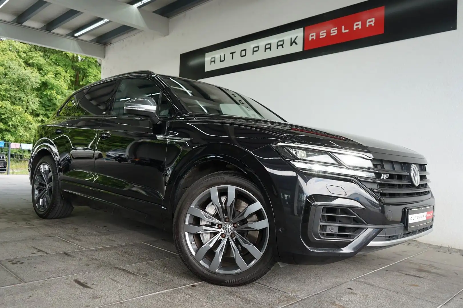 Volkswagen Touareg 4.0 TDI One Million 4Motion*MEGA-SPEC ! Schwarz - 1