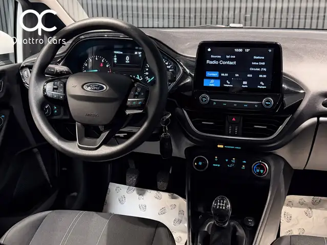 Ford Fiesta view 9