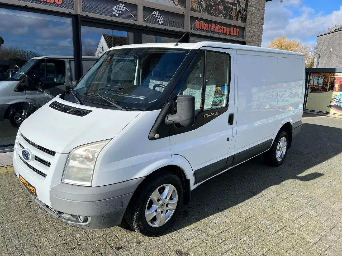 Ford Transit 2.2 TDCi 115/T260 Weiß - 1