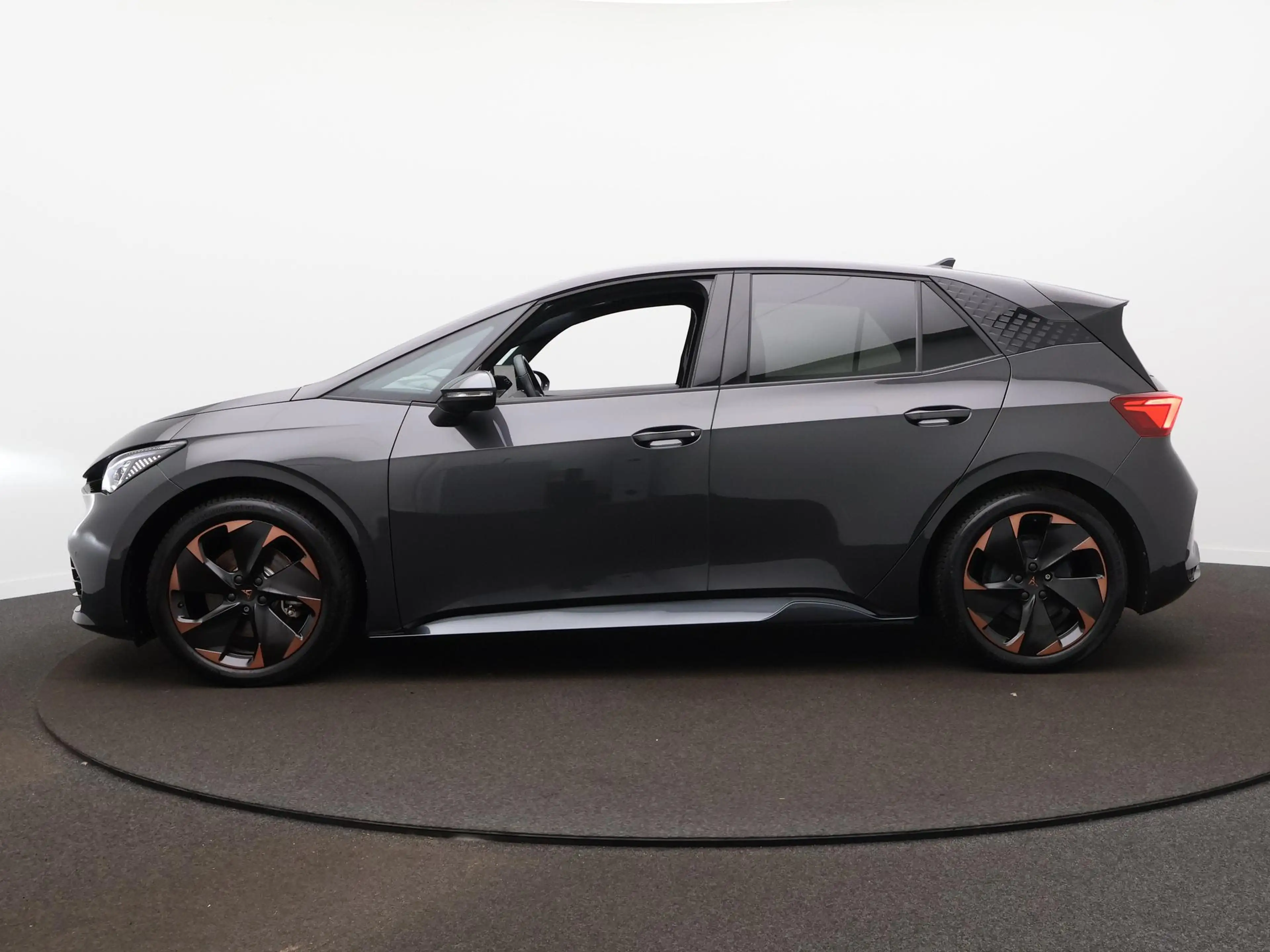 CUPRA Born Adrenaline 62 kWh Navigatie - Camera - Elec. verst — photo 9