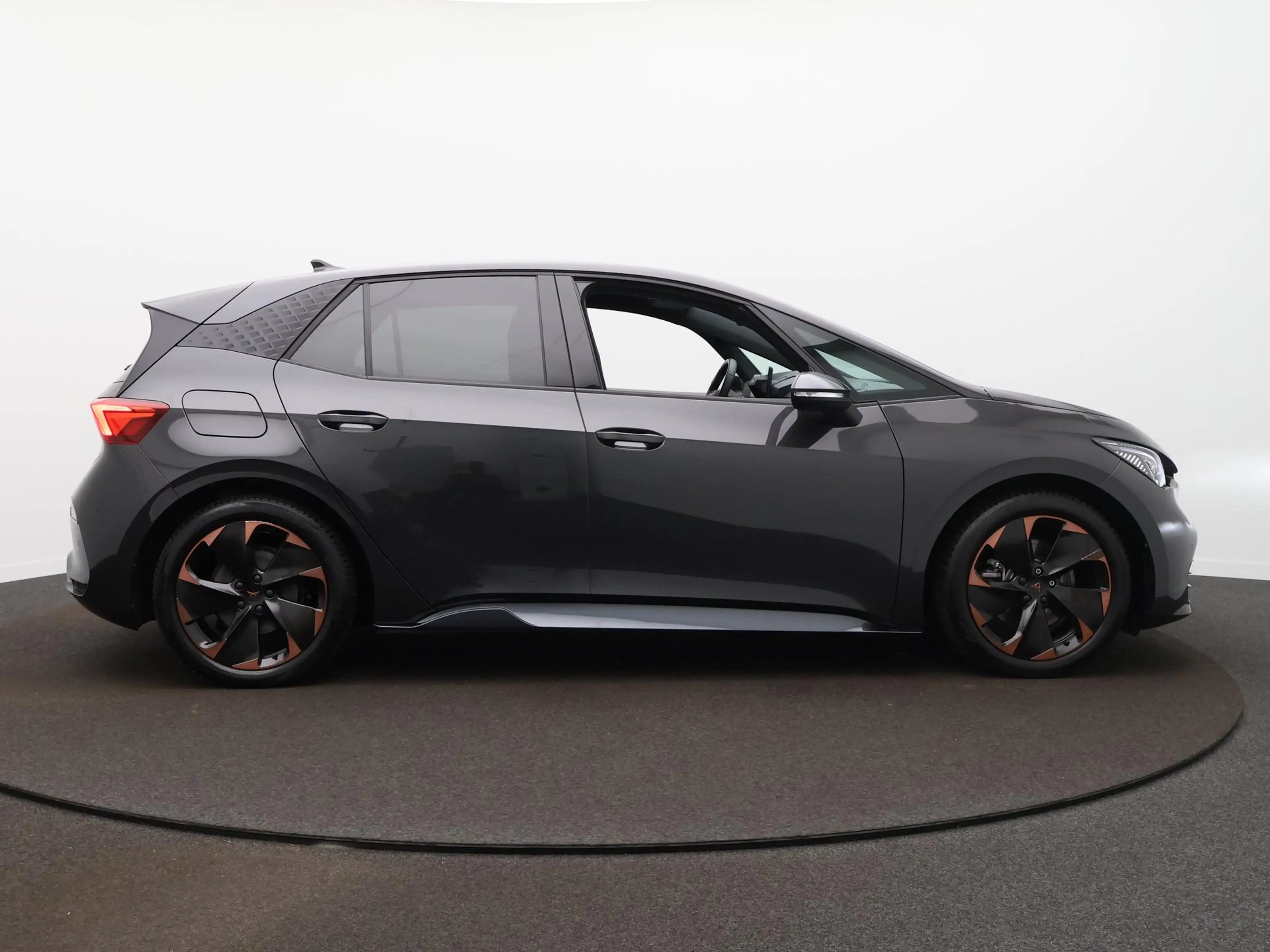 CUPRA Born Adrenaline 62 kWh Navigatie - Camera - Elec. verst — photo 5
