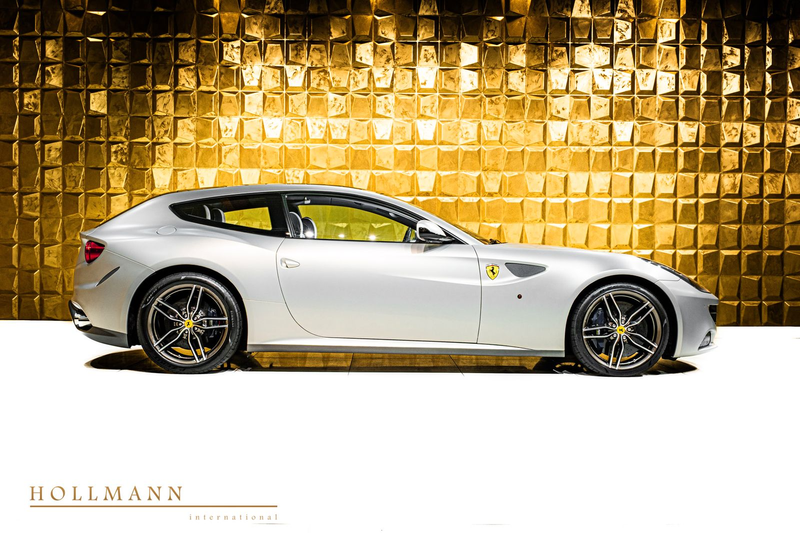 Ferrari FF CARBON + PASSENGER DISPLAY + PANORAMA + LIFT — photo 13