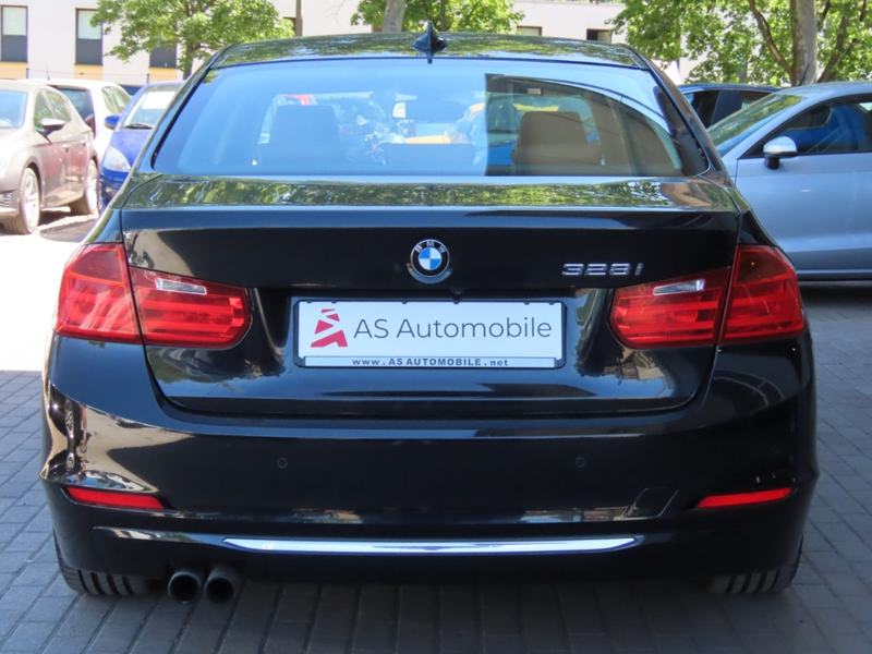 BMW 328 i Luxury Bi-Xenon*Head-UP*Navi*Kam*SHZ*8-f — photo 5