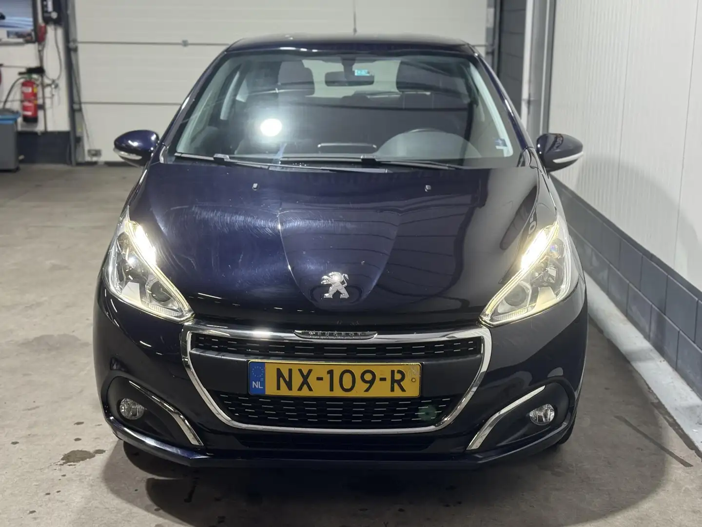 Peugeot 208 1.2 PureTech Active Super Netjes Vol Jaar APK Blue - 2