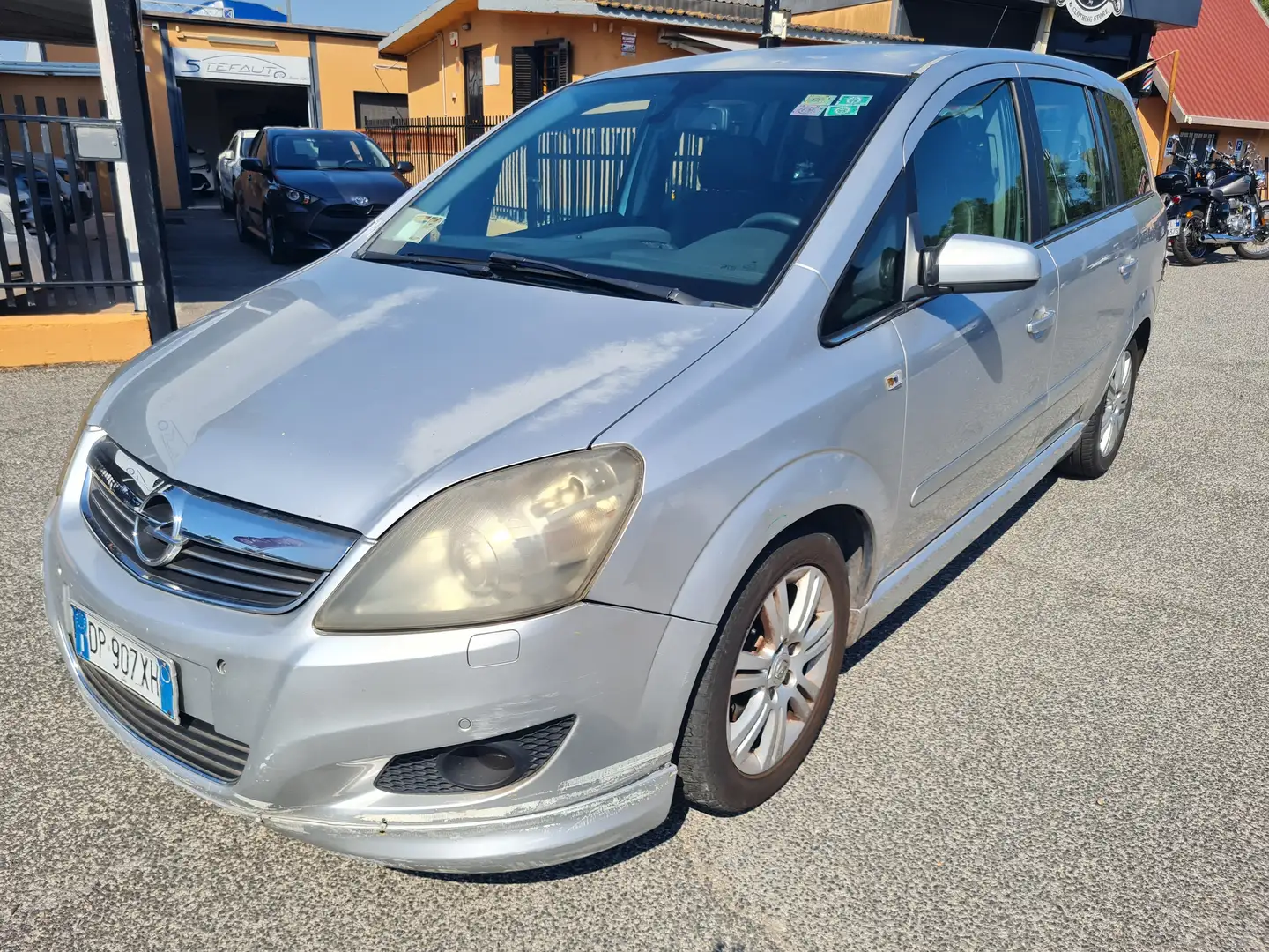 Opel Zafira Zafira 1.7 cdti Club 110cv***7 POSTI**** Grigio - 2