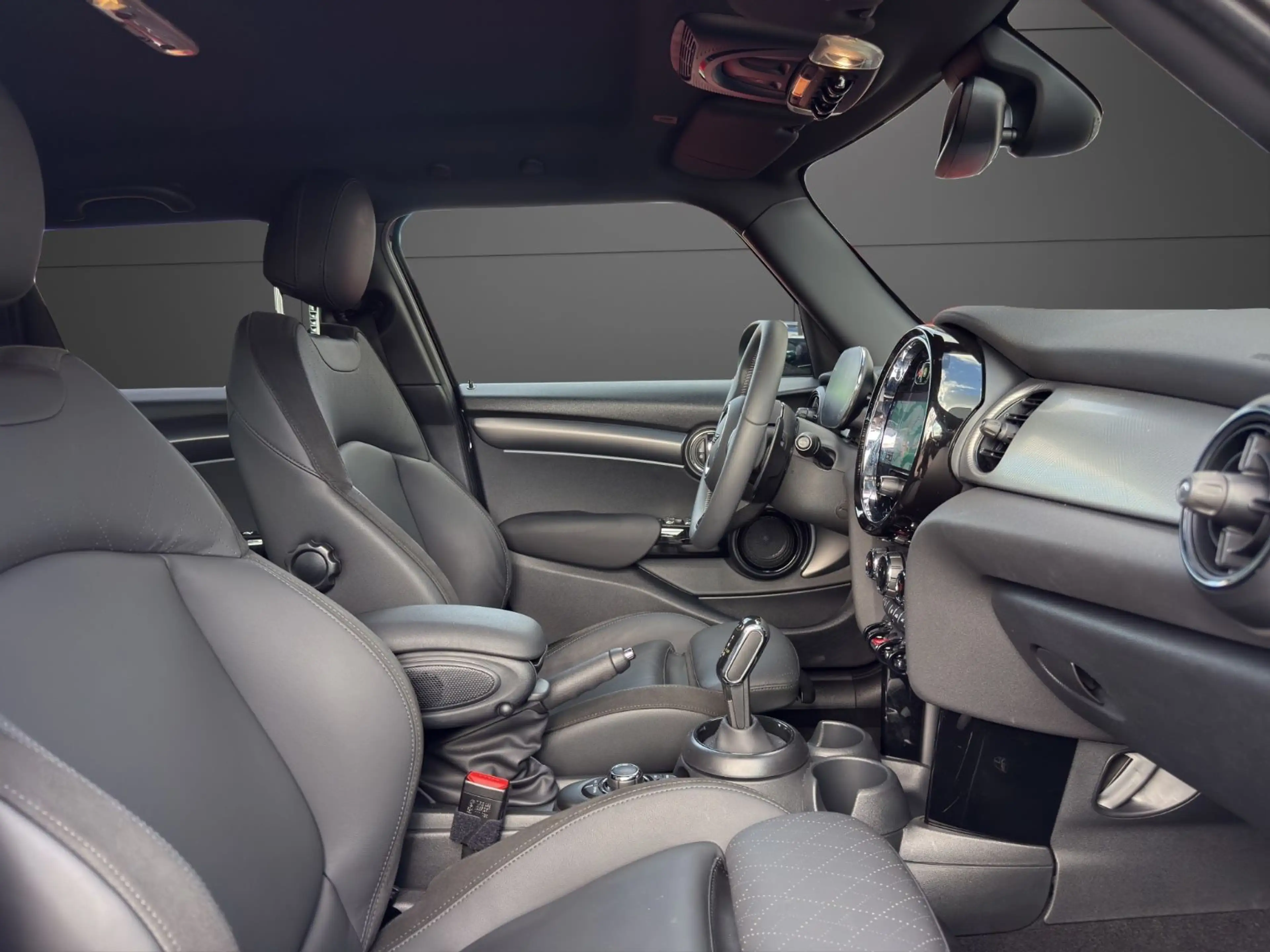 MINI Cooper S COOPER S 5-trg. Mini Yours LED RFK LEDER NAVI — photo 21