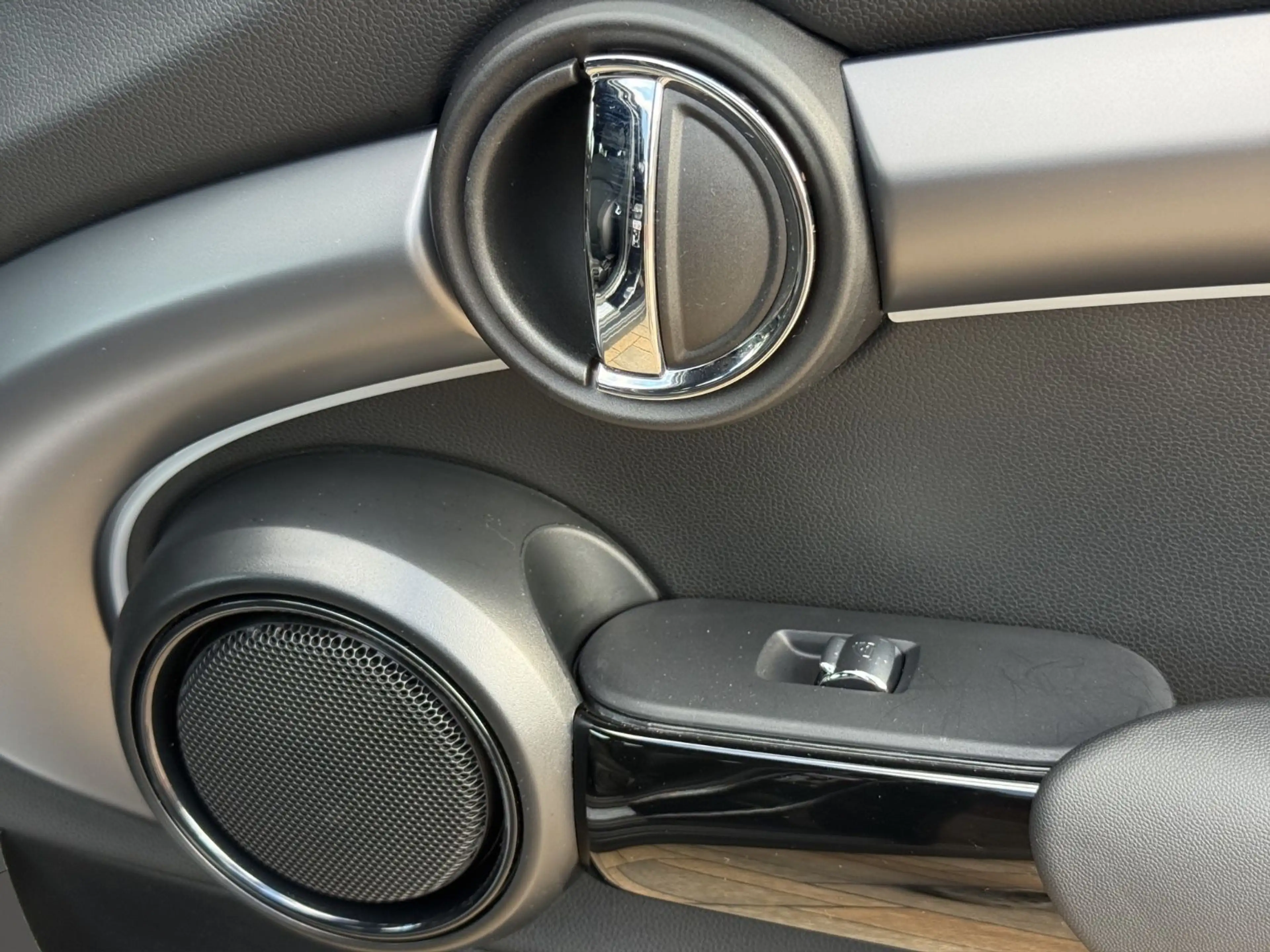 MINI Cooper S COOPER S 5-trg. Mini Yours LED RFK LEDER NAVI — photo 26