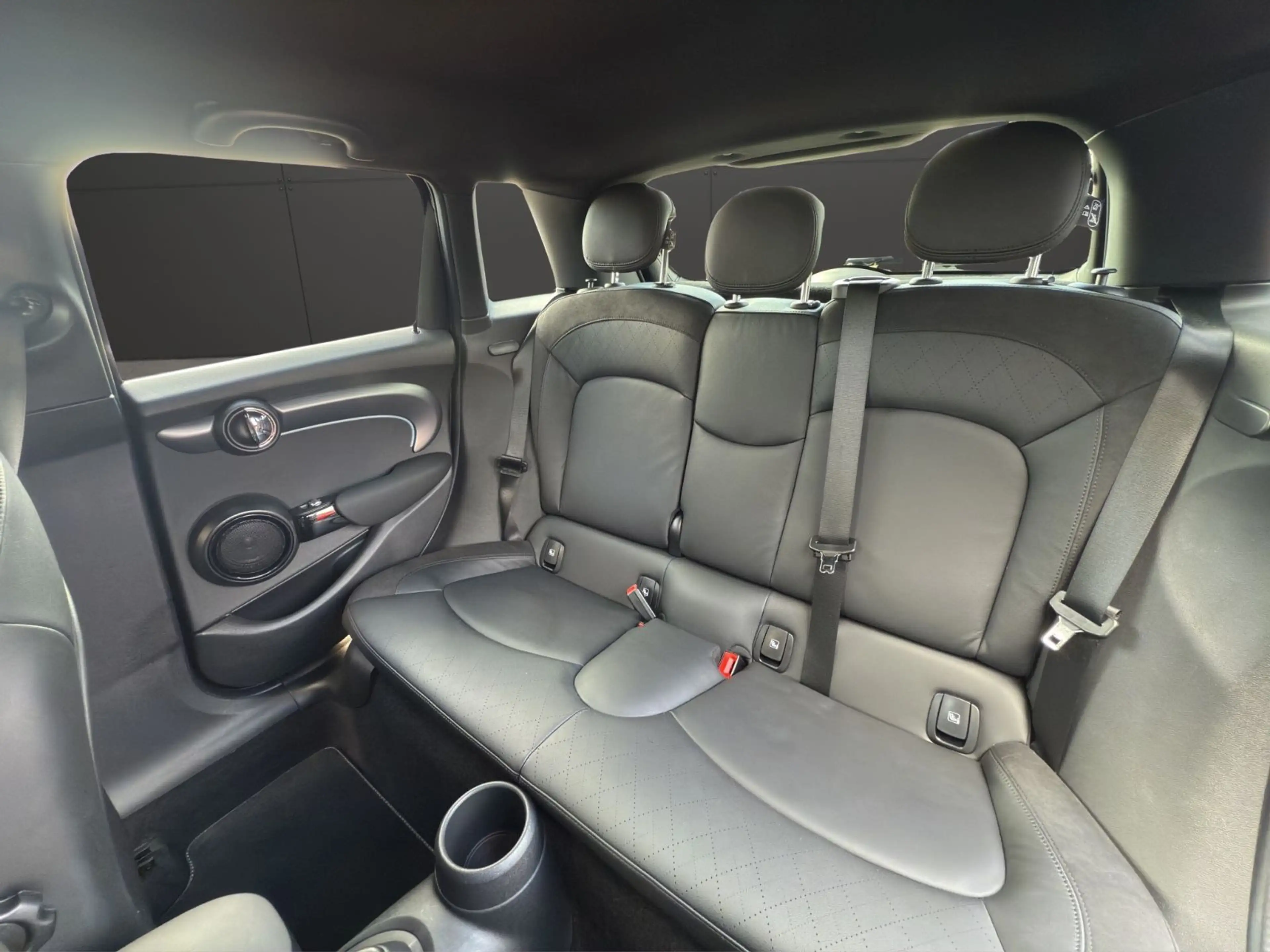 MINI Cooper S COOPER S 5-trg. Mini Yours LED RFK LEDER NAVI — photo 22