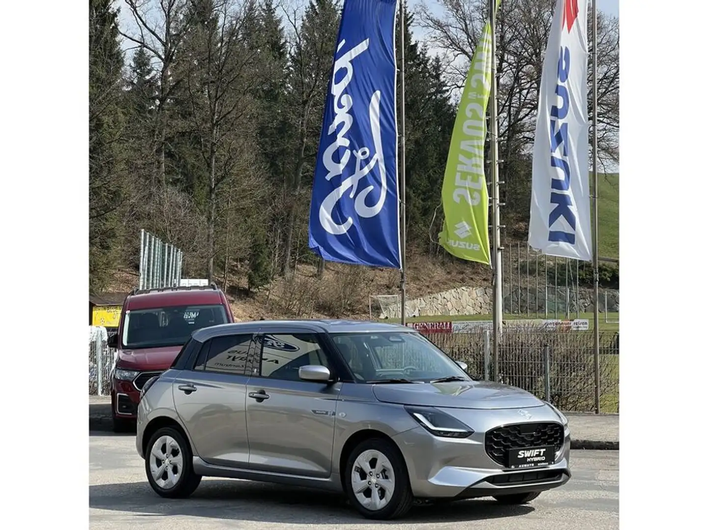 Suzuki Swift shine Automatik Silber - 2