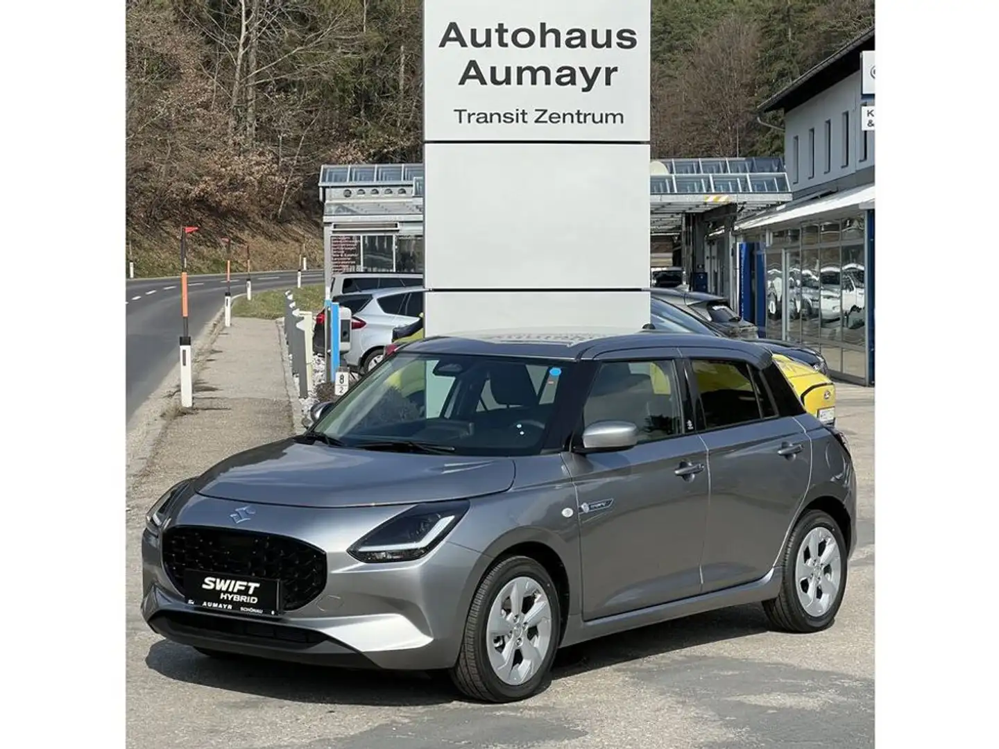 Suzuki Swift shine Automatik Silber - 1