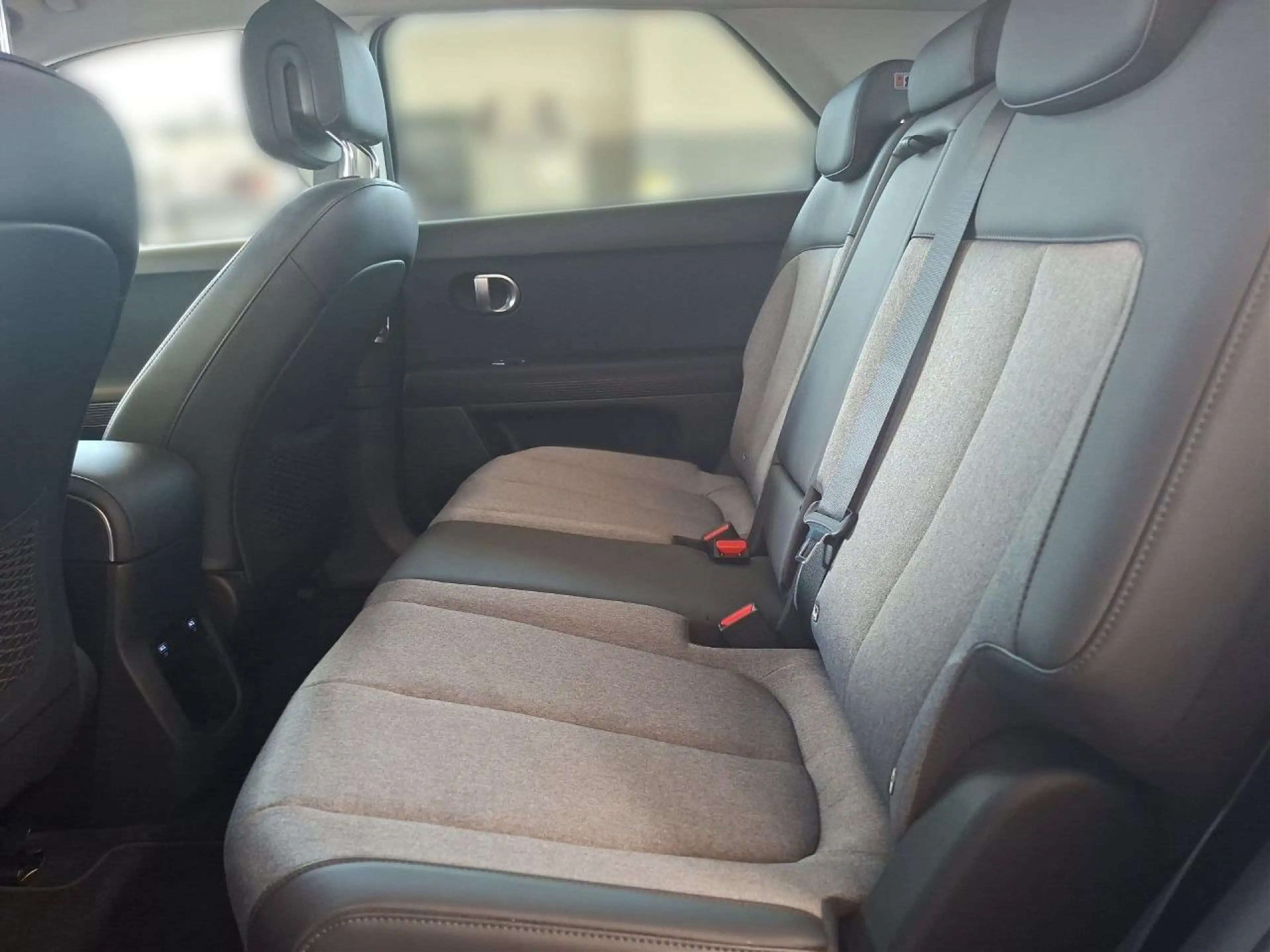 Hyundai IONIQ 5 MY24 77,4 kWh 2WD TECHNIQ BOSE 20" Navi — photo 13