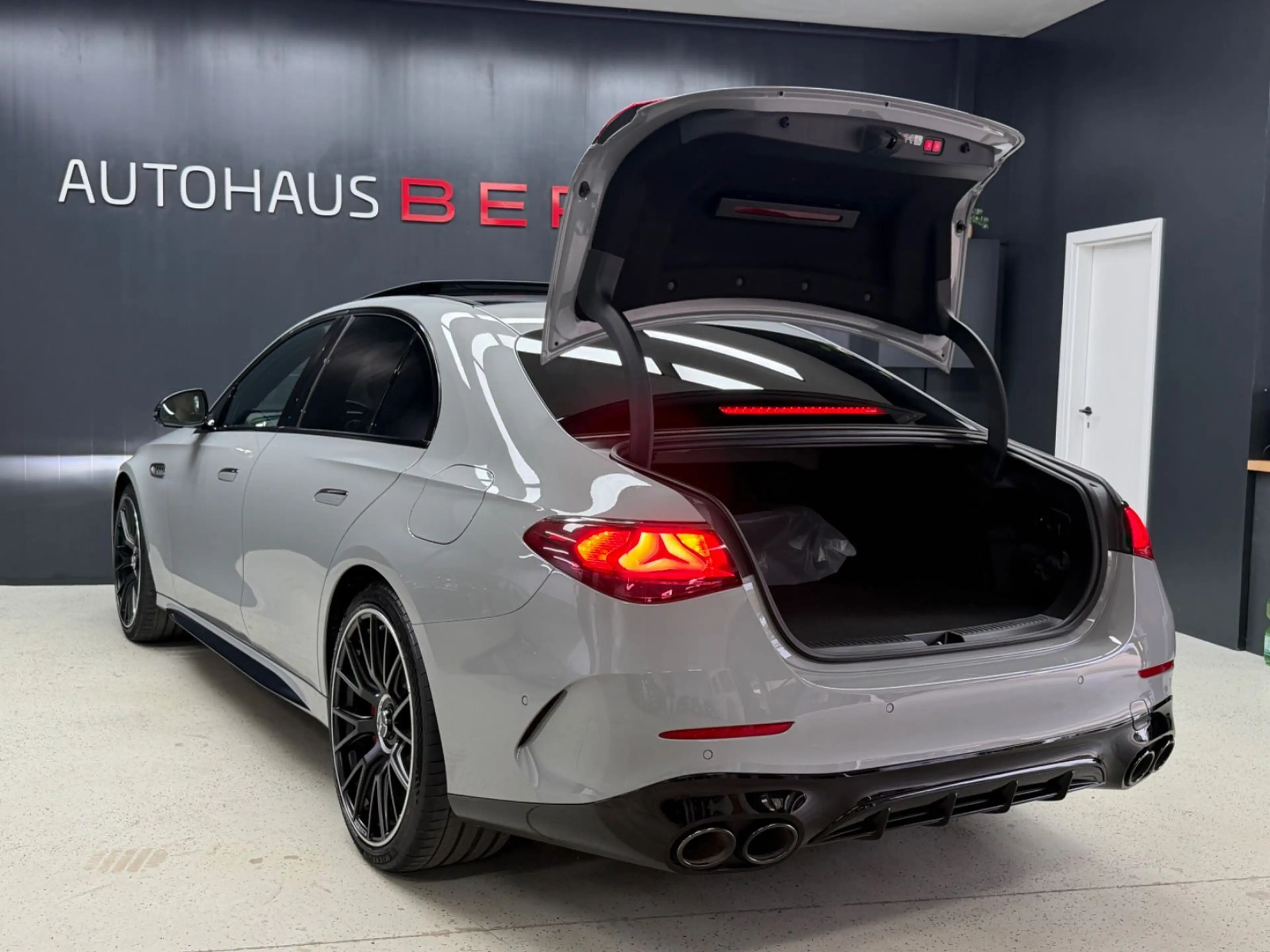 Mercedes-Benz E 53 AMG Premium-Plus*Perf.-Sitze*Superscreen*21"VOLL — photo 8