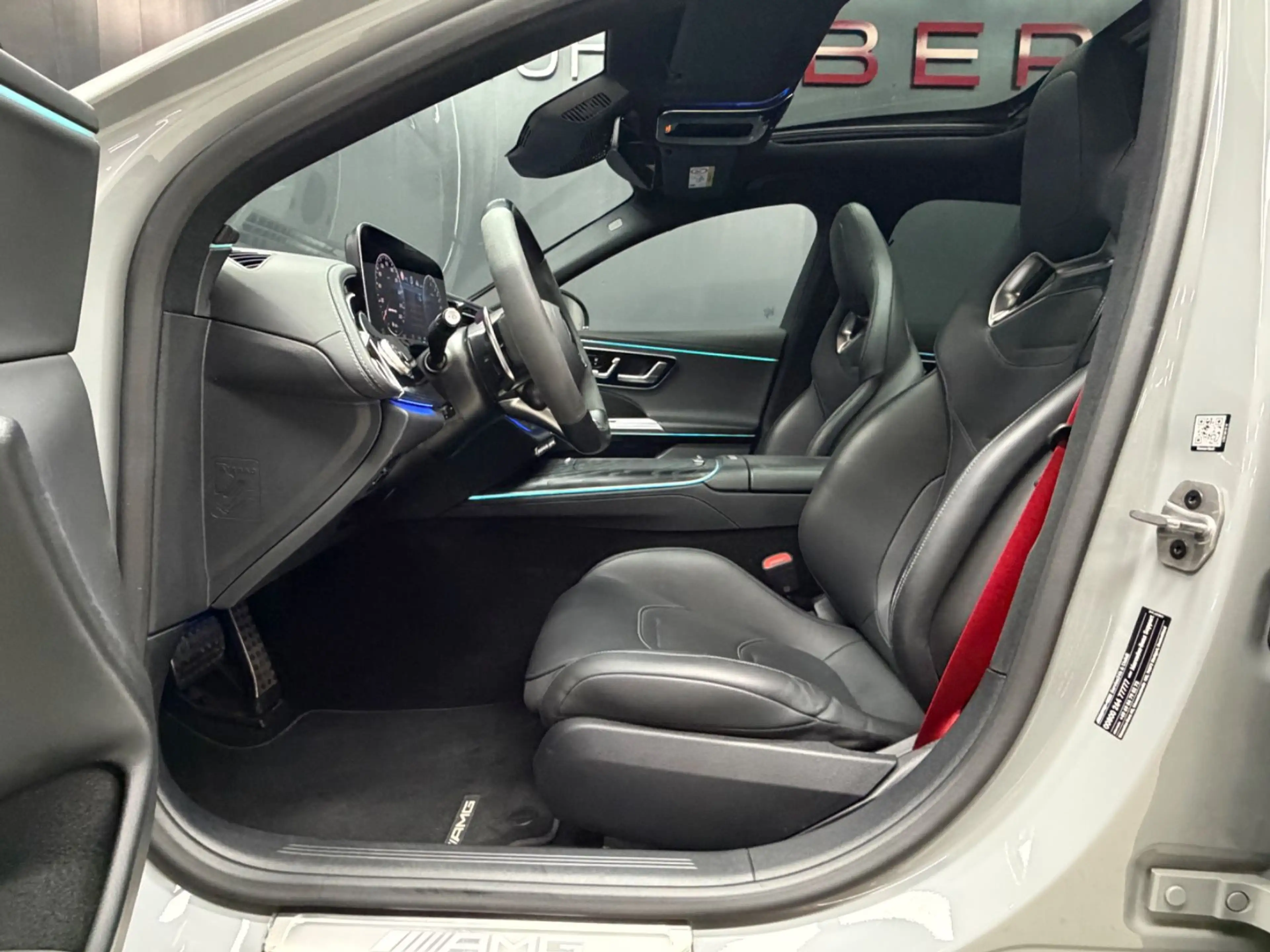 Mercedes-Benz E 53 AMG Premium-Plus*Perf.-Sitze*Superscreen*21"VOLL — photo 12
