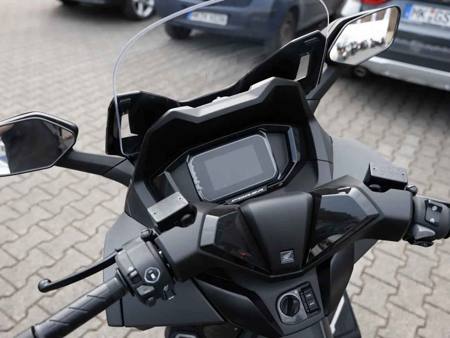 Honda Forza 125 B196 Führerschein LED SCHEINWERFER Grijs - 2