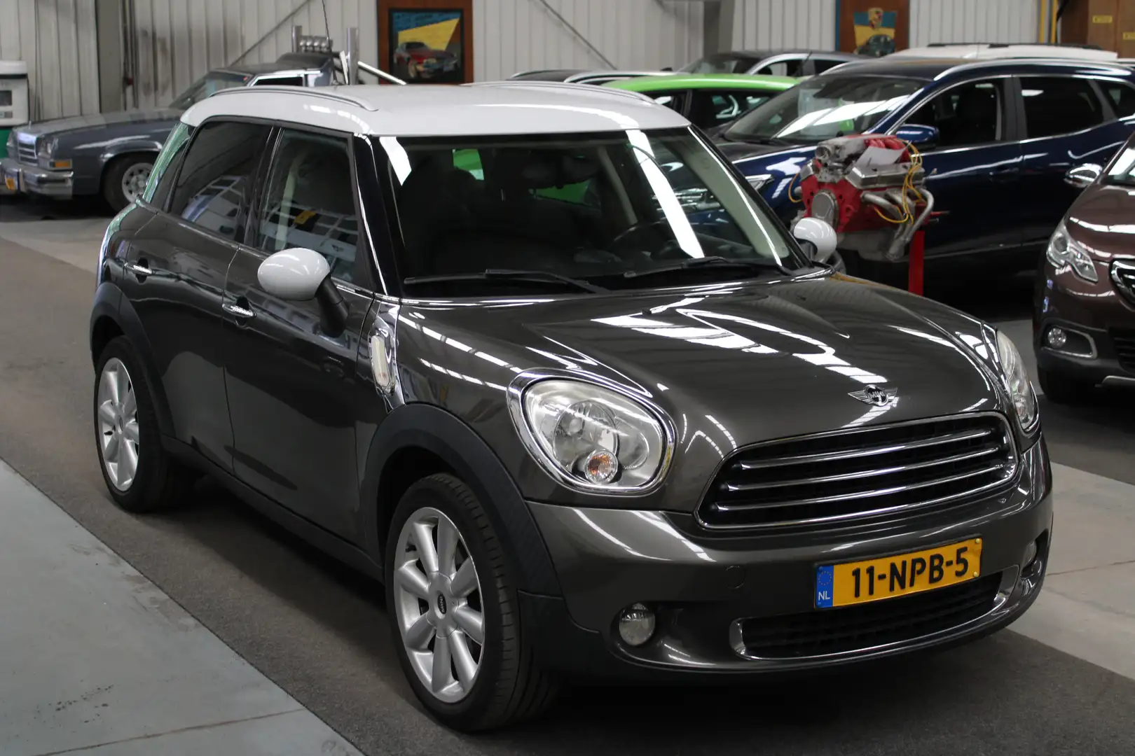 MINI Cooper Countryman Mini 1.6 Chili NAP, Airco, Cruise control Grijs - 2