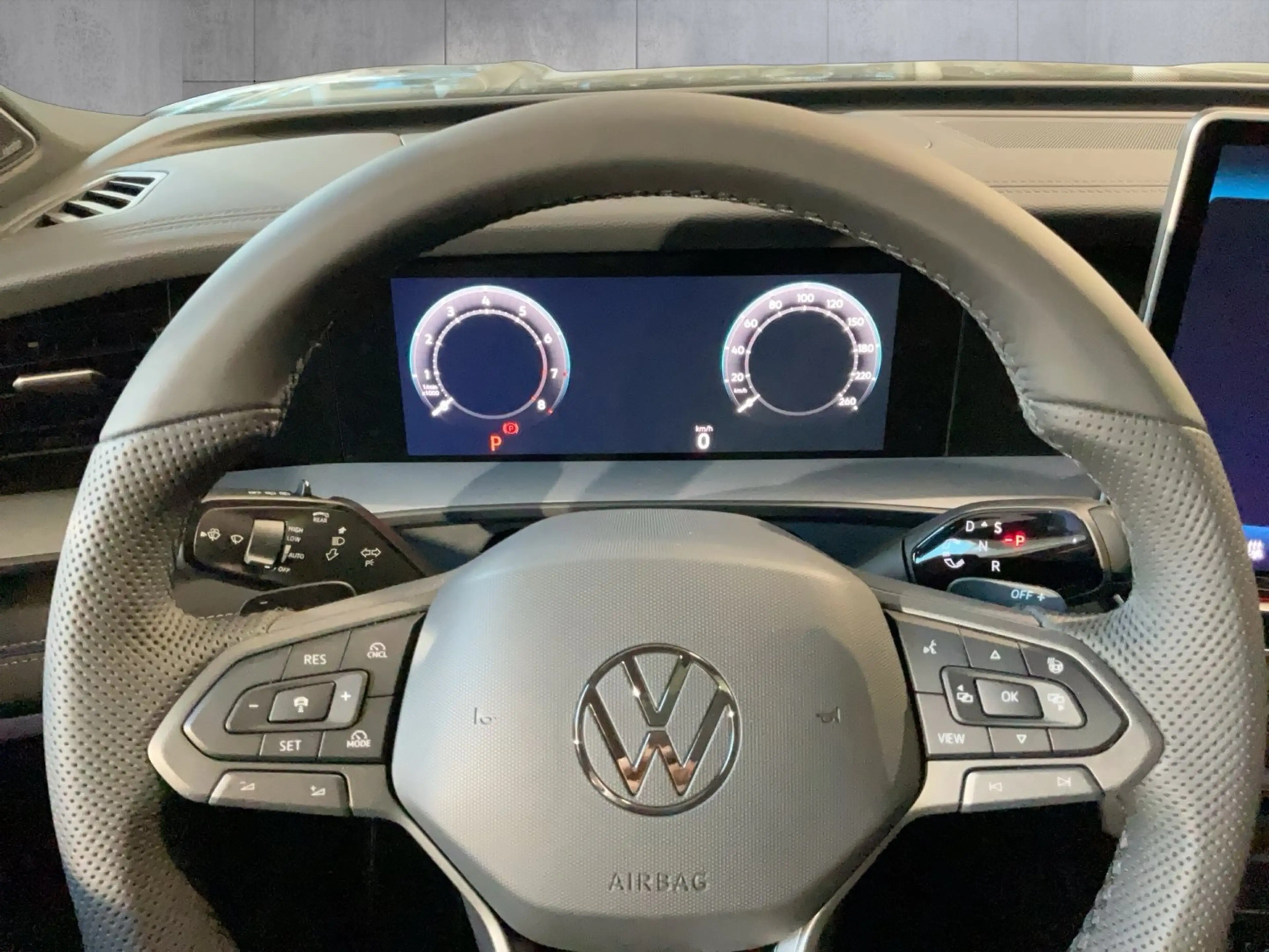 Volkswagen Tayron Sport eTSI DSG — photo 10