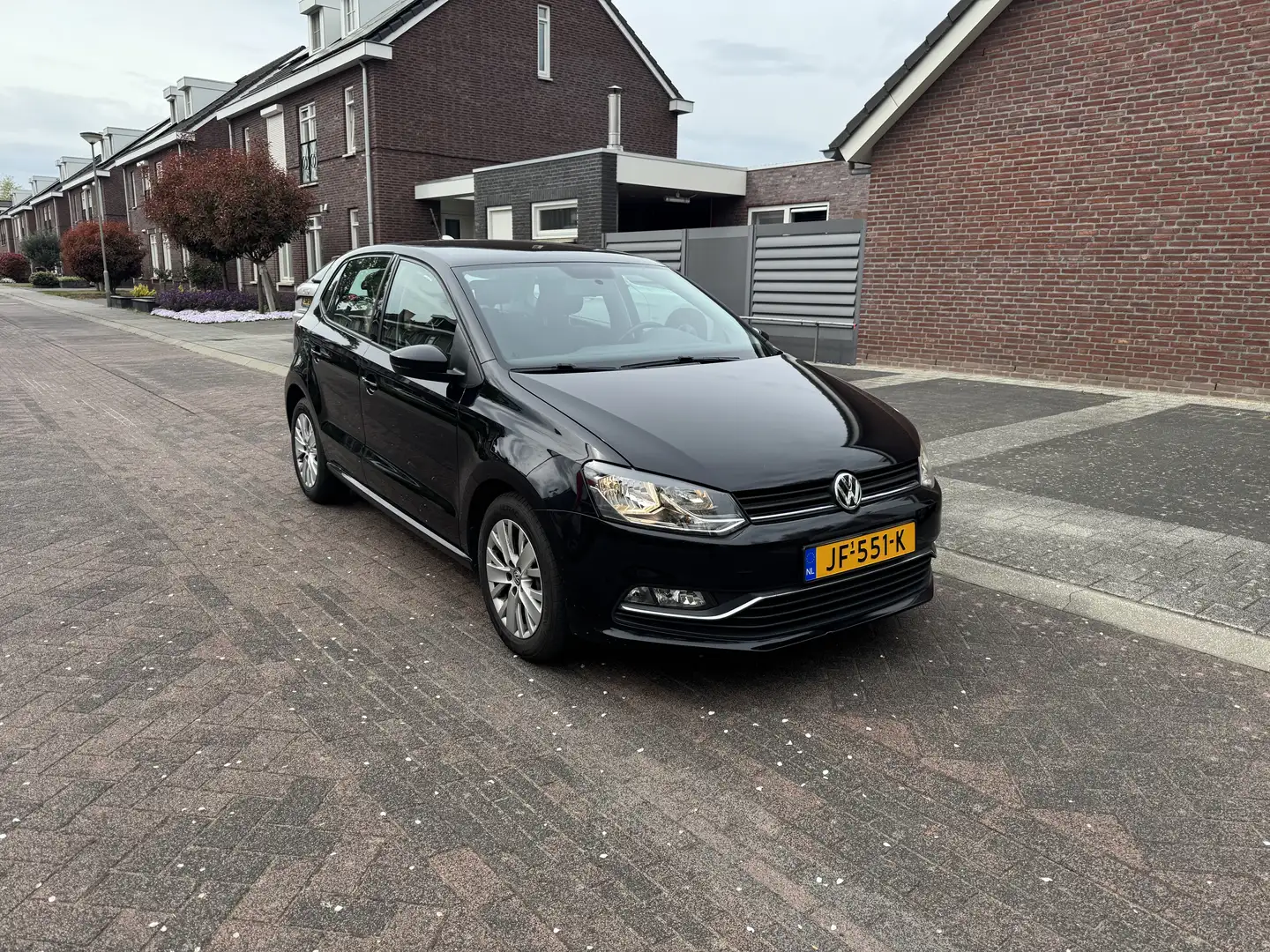 Volkswagen Polo 1.4 TDI Comfortline / Apple Carplay / navigatie Zwart - 1