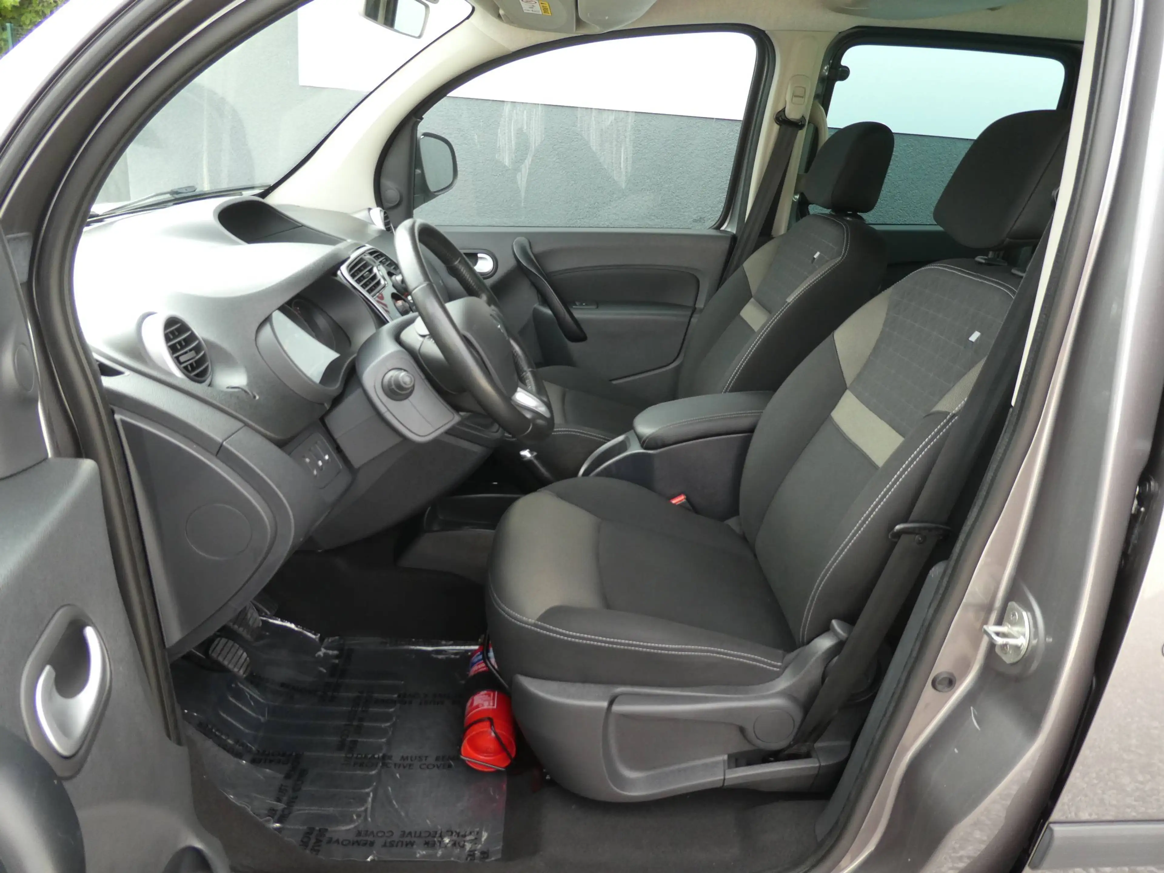 Renault Kangoo 1.2 TCe Limited Navi, Airco, Bluetooth, PDC — photo 13