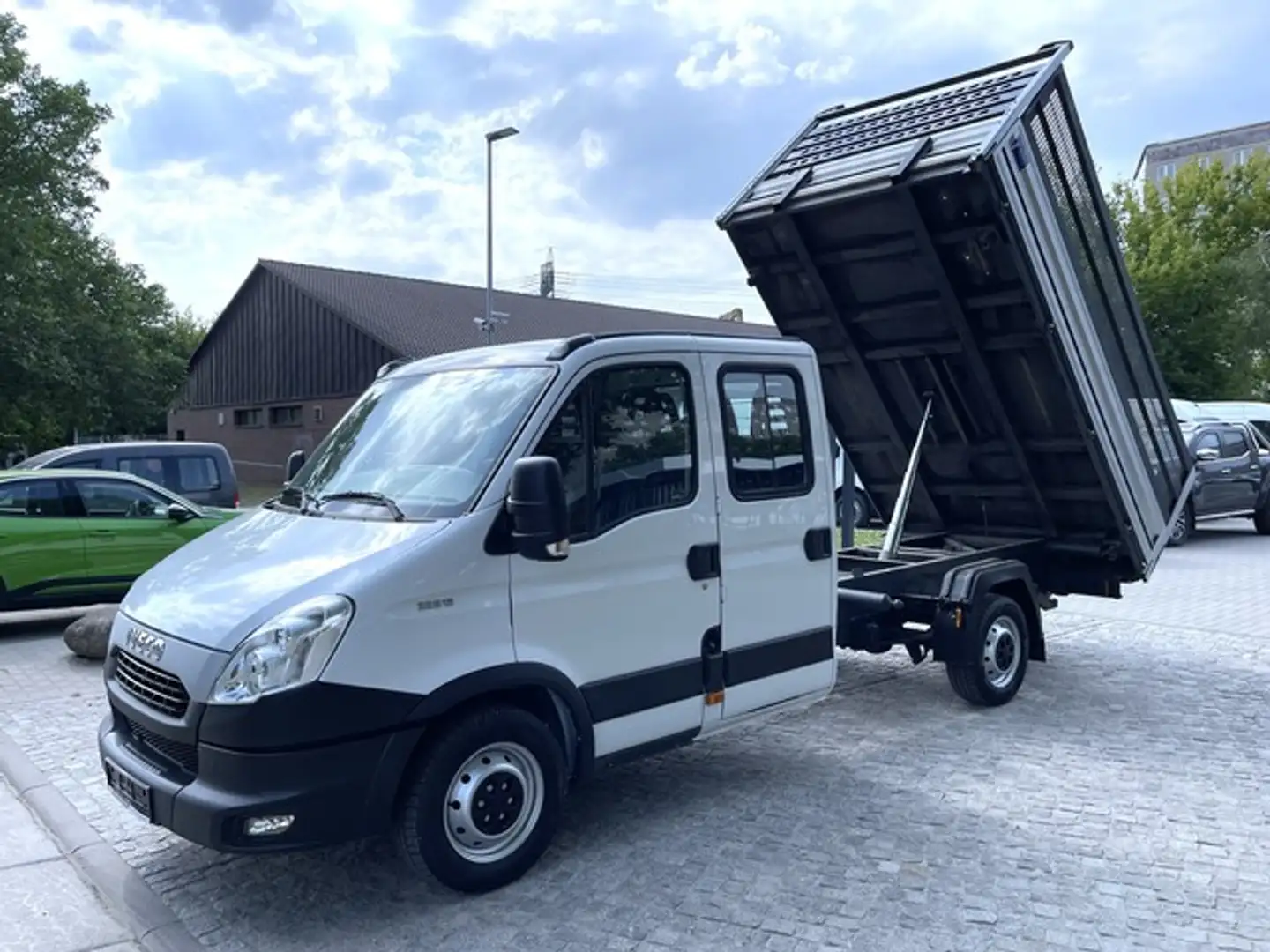 Iveco Daily 35 S 13 D 3450 DOKA DREISEITENKIPPER *Klima*RFK*AH Weiß - 1
