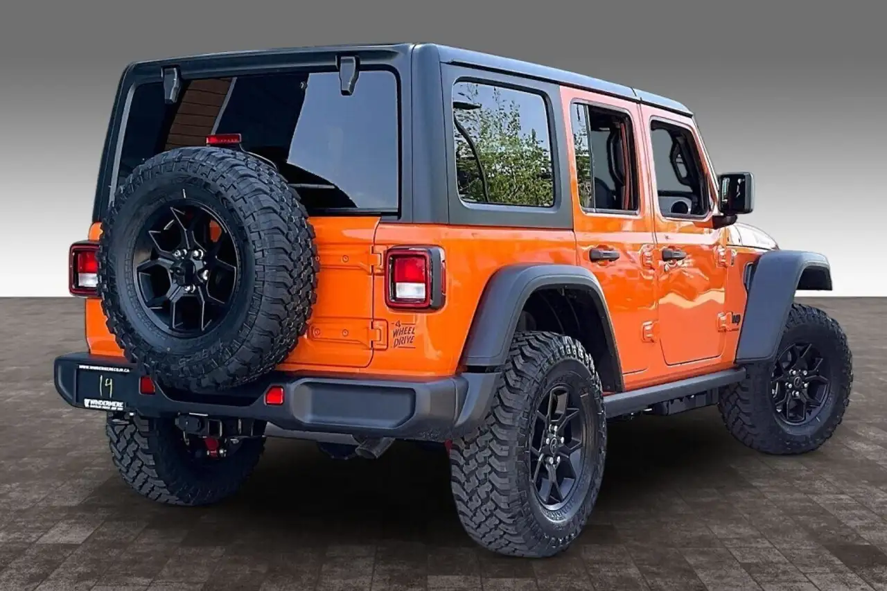 Jeep Wrangler снимка Jeep Wrangler