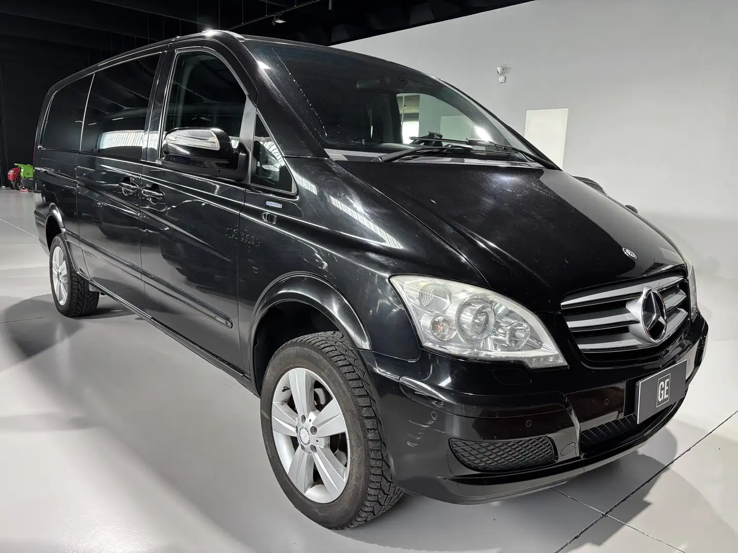 Mercedes-Benz Viano 2.2 cdi Ambiente 4matic 163cv auto Nero - 2