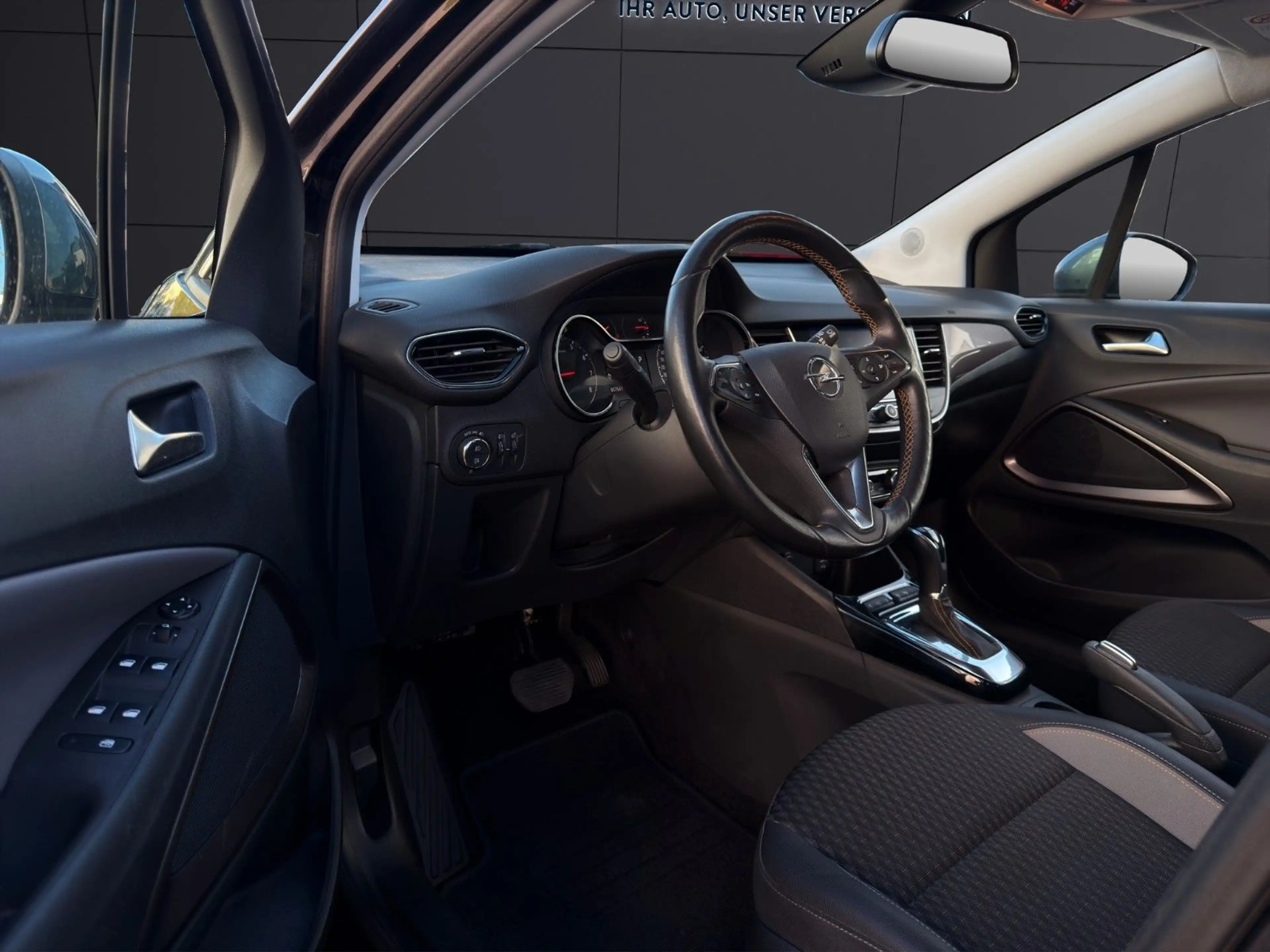 Opel Crossland X 1.2 Innovation AUT. NAVI SHZ KAM — photo 10