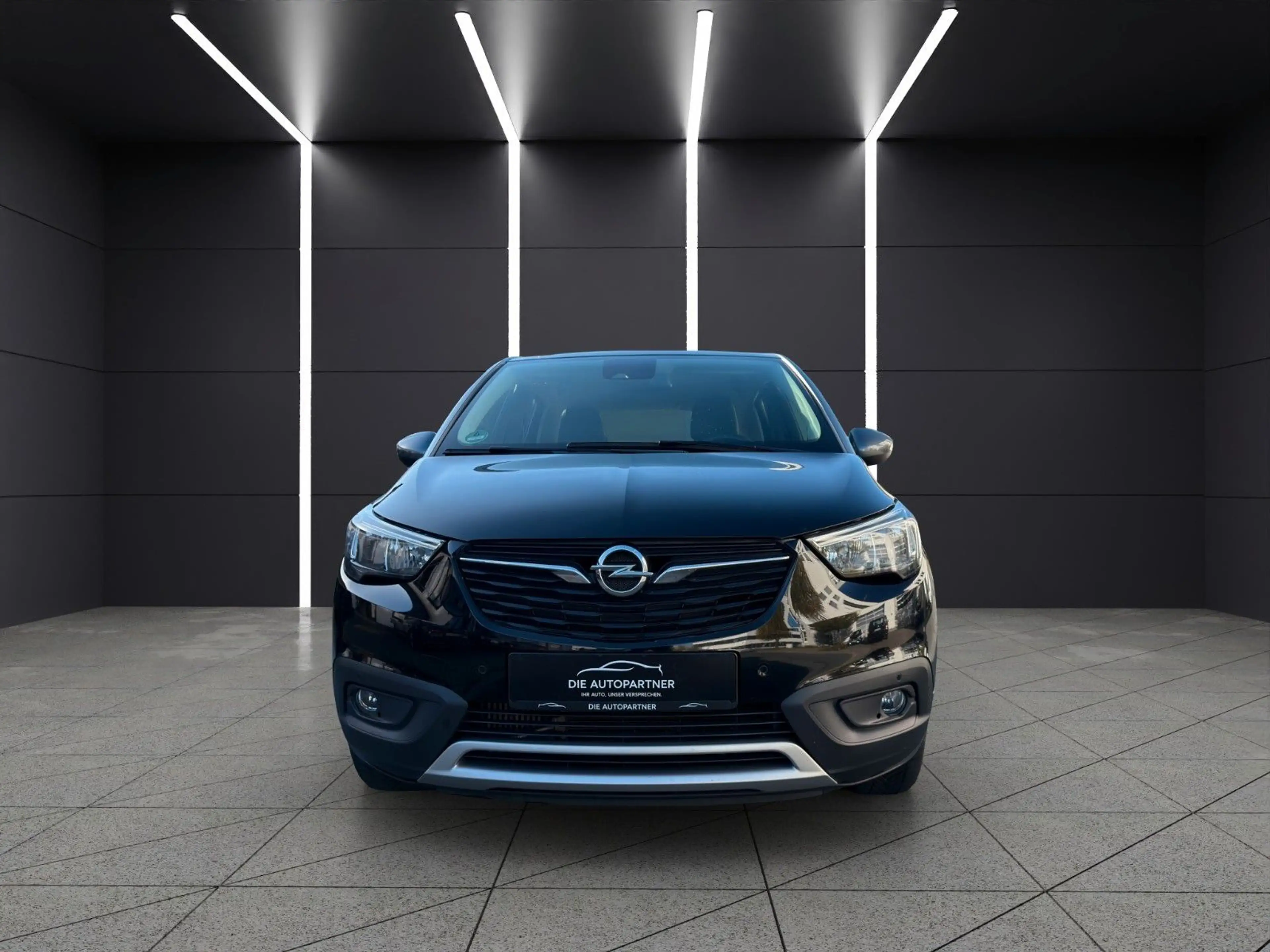 Opel Crossland X 1.2 Innovation AUT. NAVI SHZ KAM — photo 8