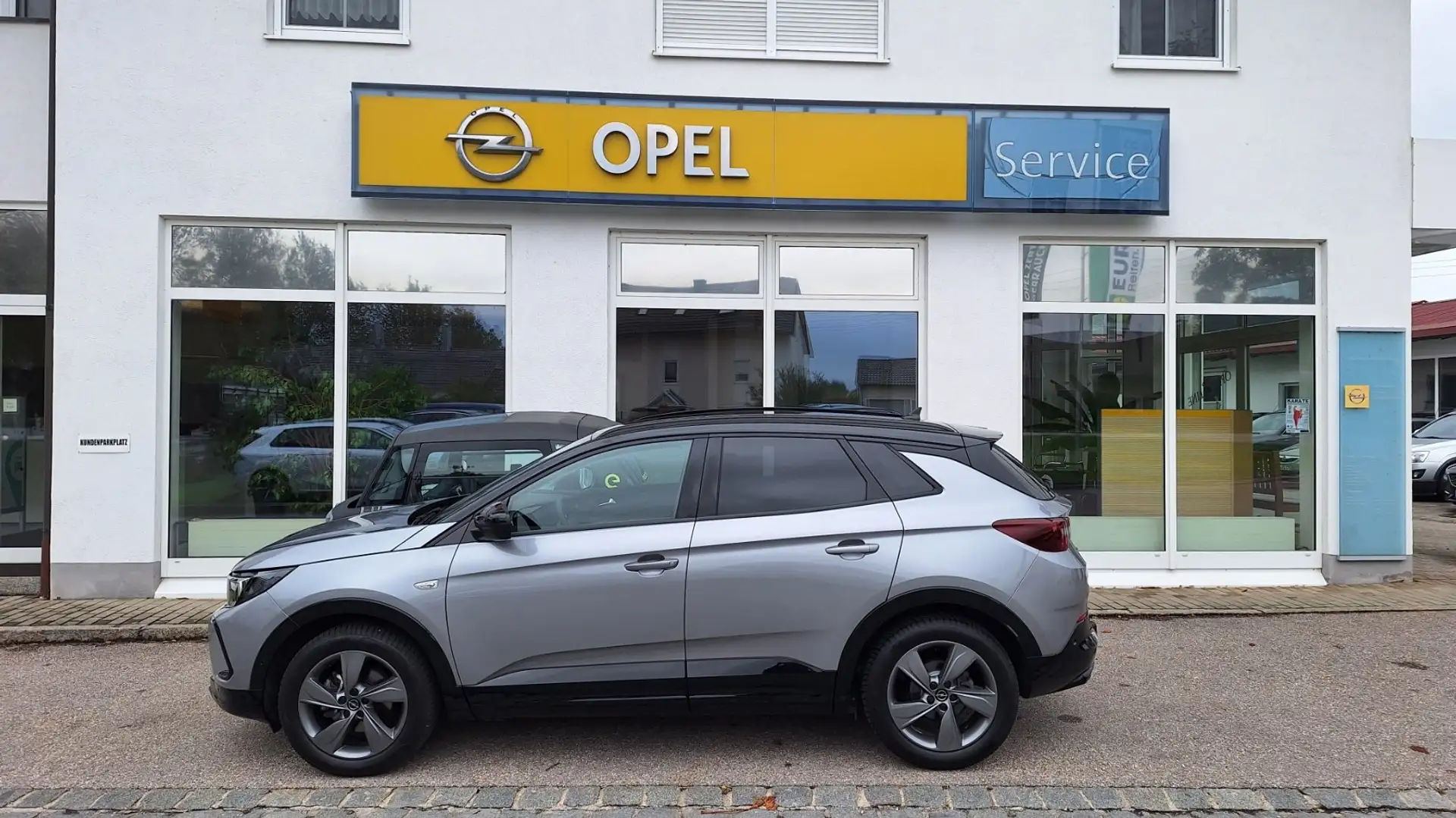 Opel Grandland Grandland 1.2 DI Automatik GS  AHK Silber - 1