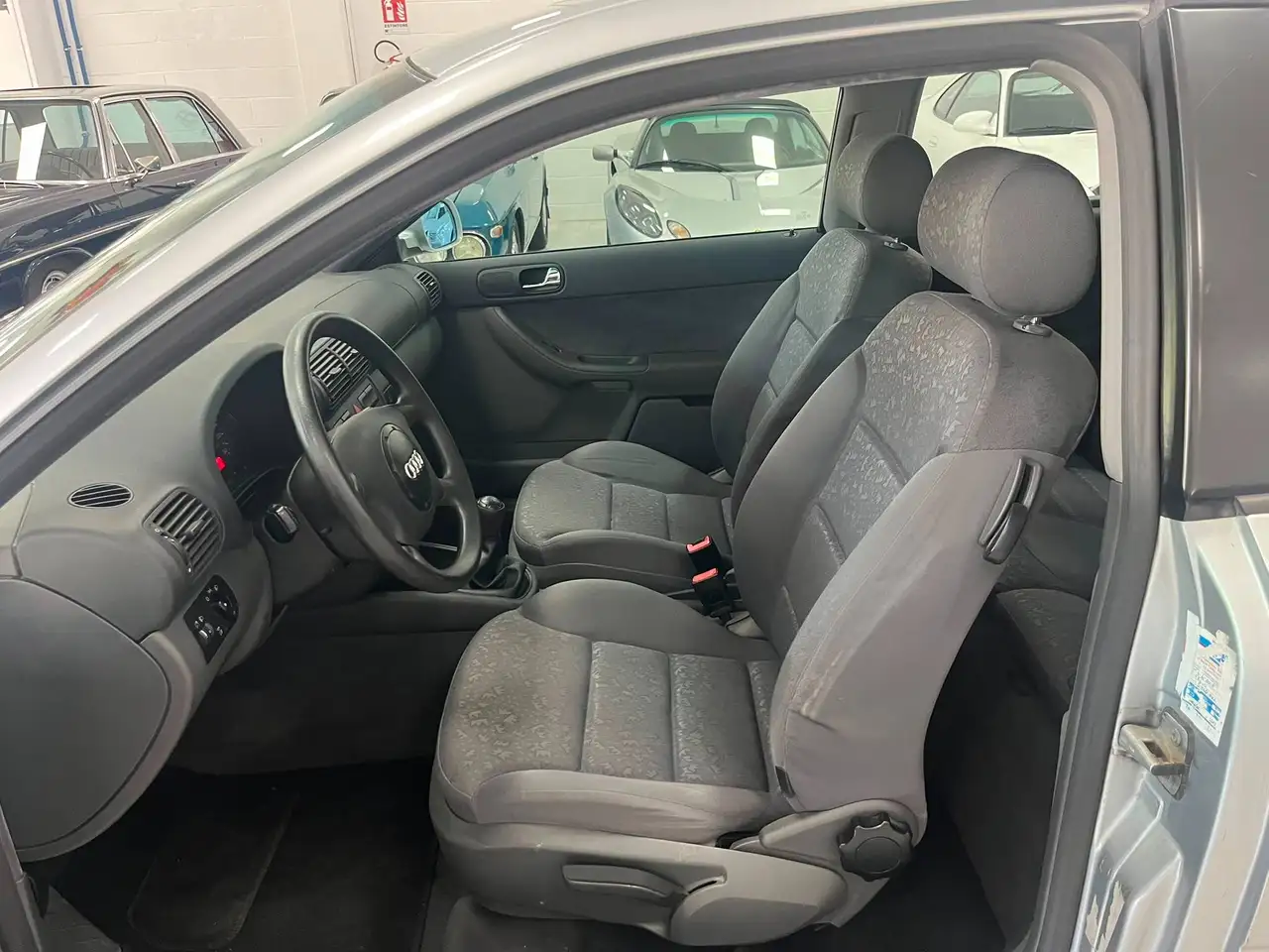 Audi A3 3p 1.8, foto 9