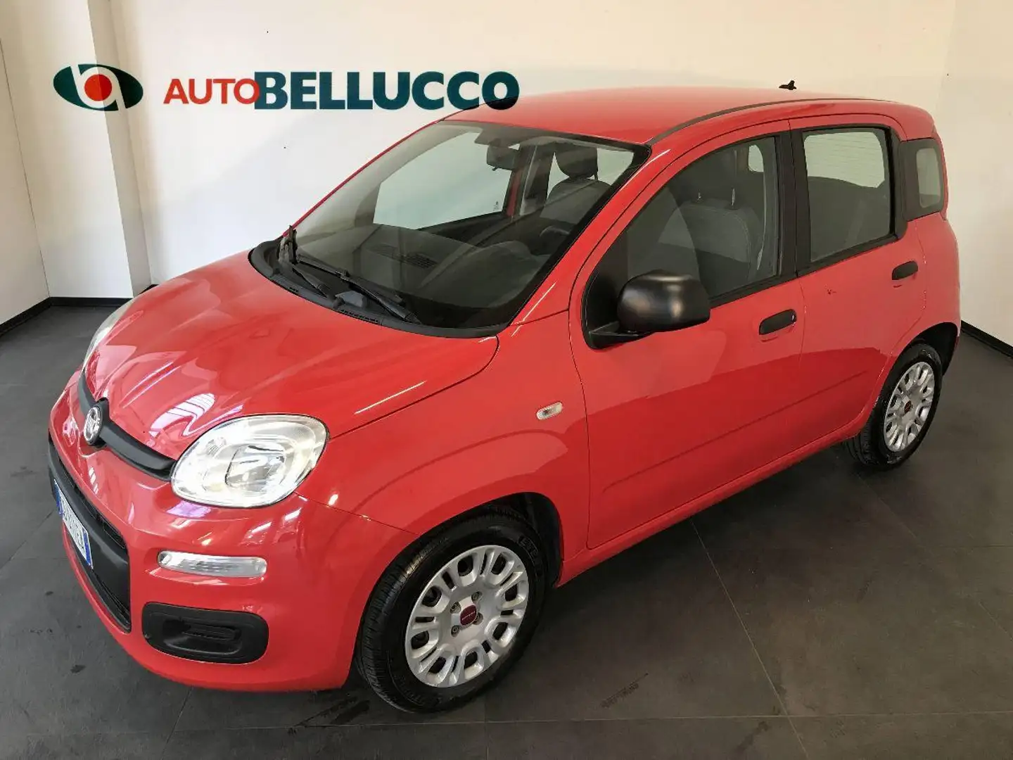 Fiat Panda 1.0 FireFly S&S Hybrid Rood - 1