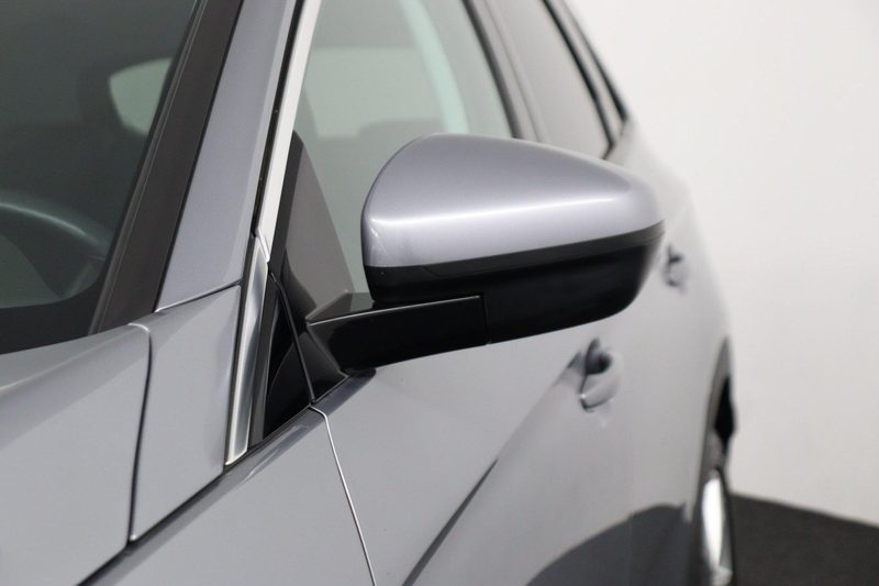 Opel Grandland X 1.2 Turbo Innovation — photo 11