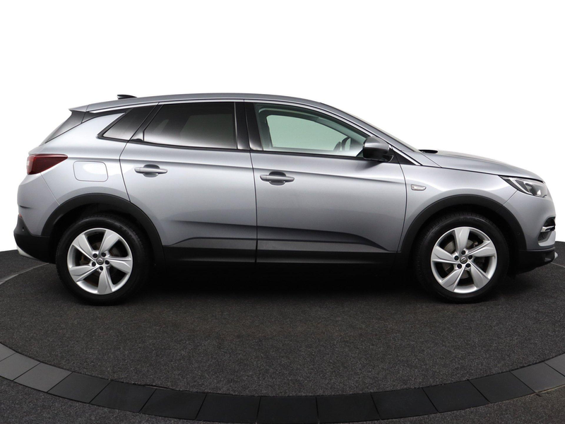 Opel Grandland X 1.2 Turbo Innovation — photo 5
