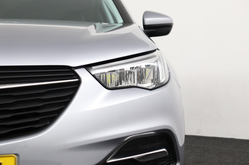Opel Grandland X 1.2 Turbo Innovation — photo 8
