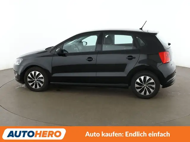 Volkswagen Polo view 3